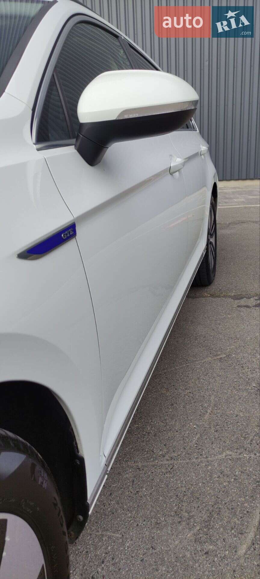 Volkswagen Passat 2021 VIN WVWZZZ3CZME075791 фото оголошення 25 з 30
