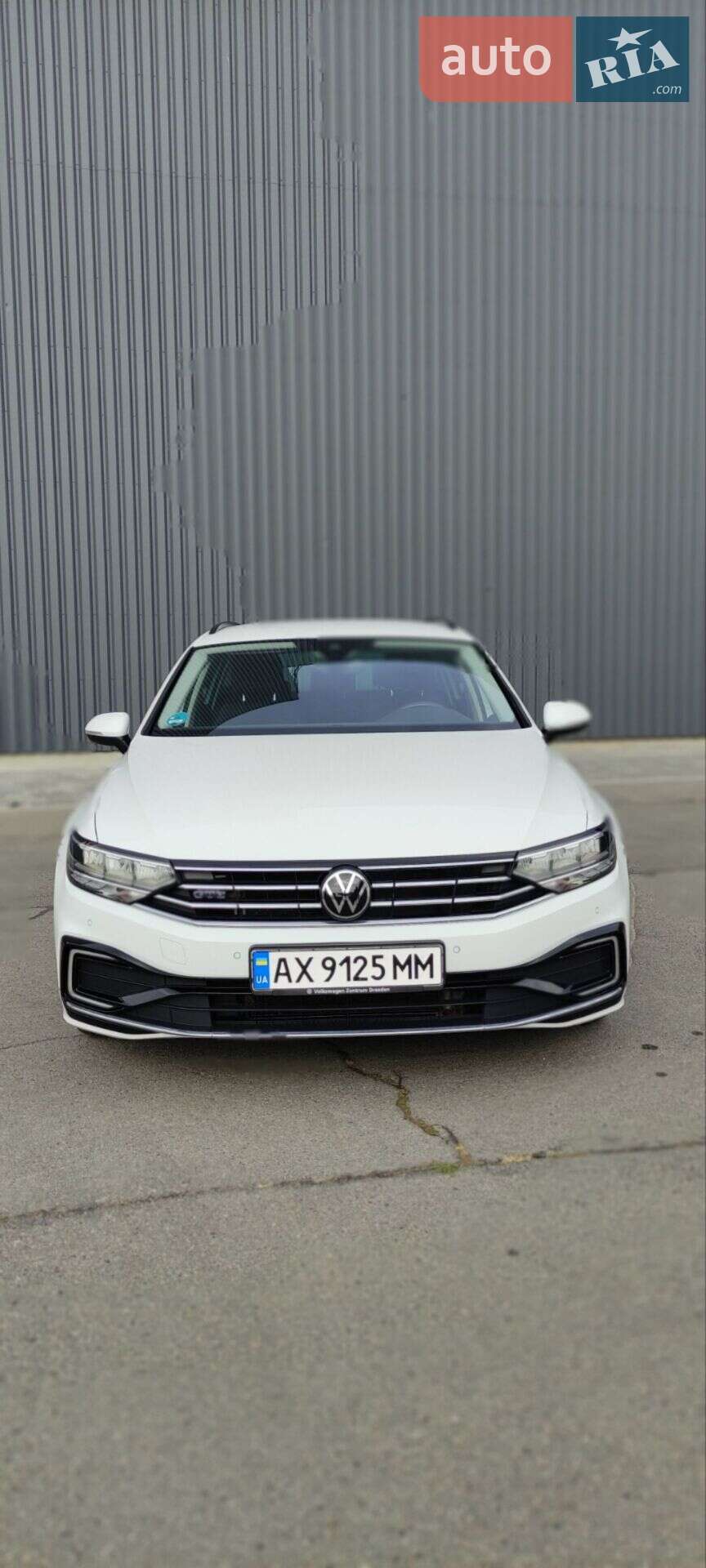 Volkswagen Passat 2021 VIN WVWZZZ3CZME075791 фото оголошення 28 з 30