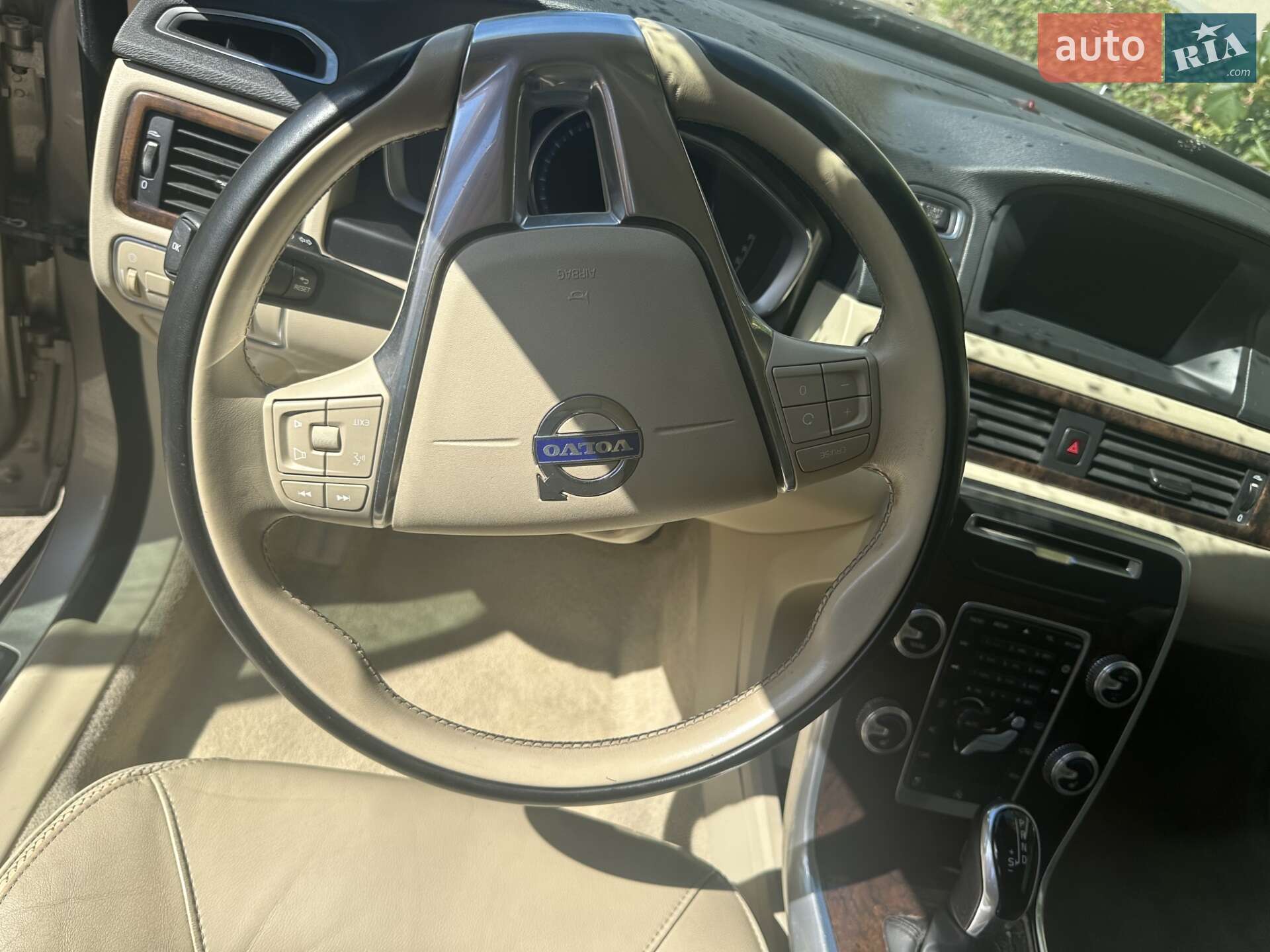 Volvo XC70 2015 VIN YV440MBK6G1244616 фото оголошення 30 з 45