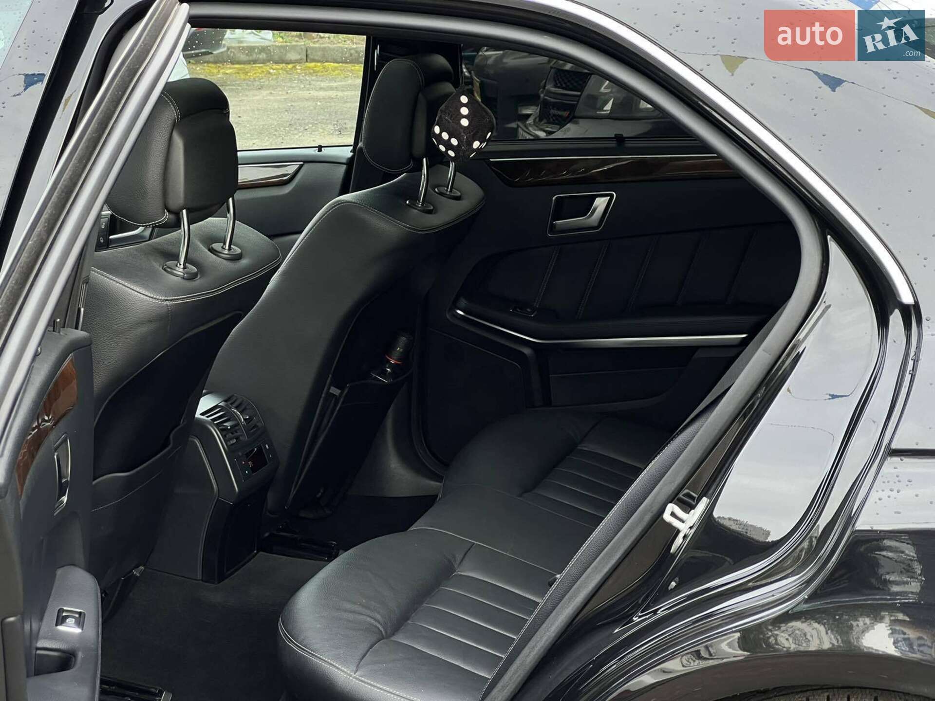 Mercedes-Benz E-Class 2013 VIN WDD2120021A947082 фото оголошення 10 з 24