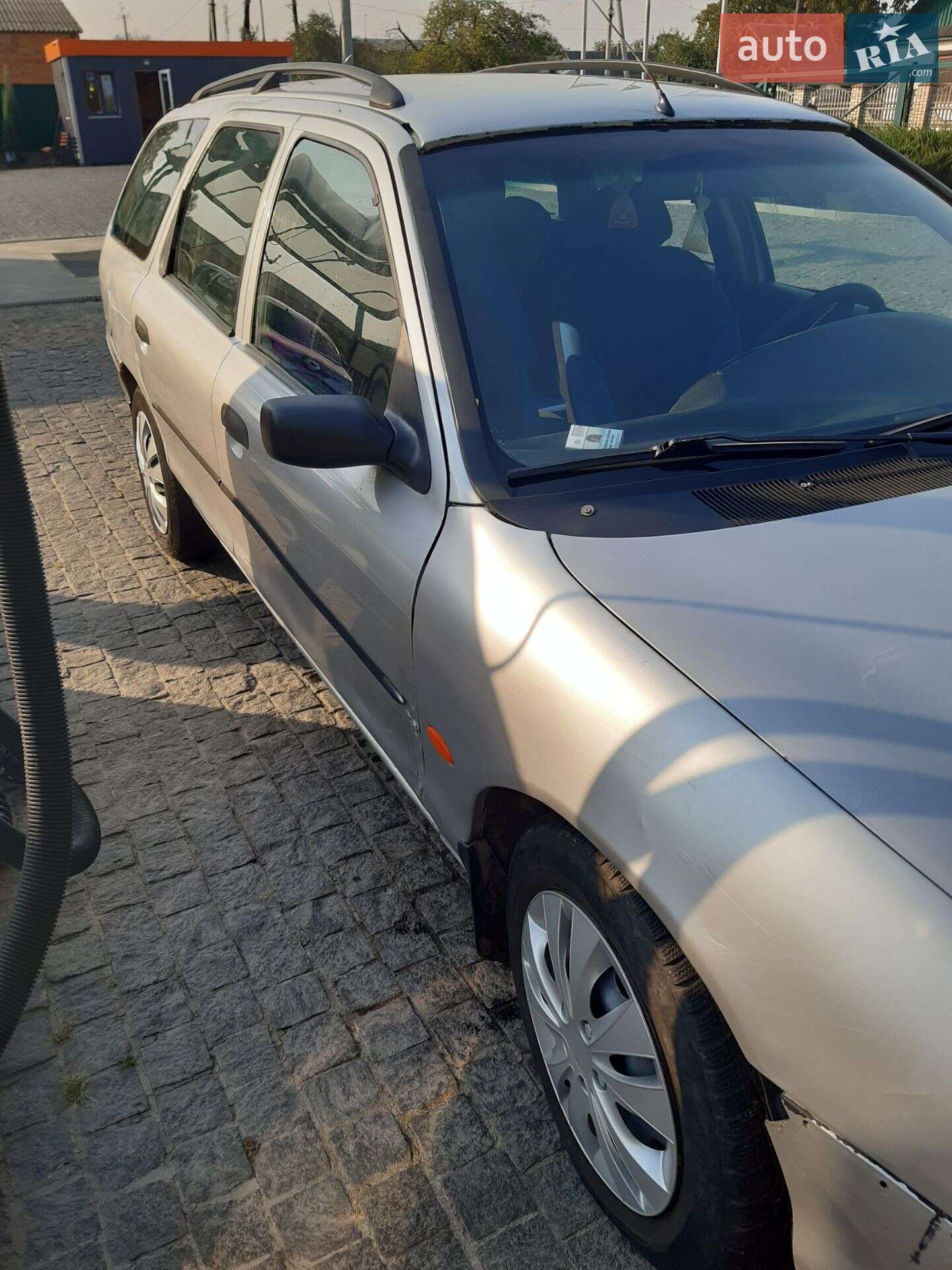 Ford Mondeo 1998 VIN WF0NXXGBBNWB49415 фото оголошення 4 з 11