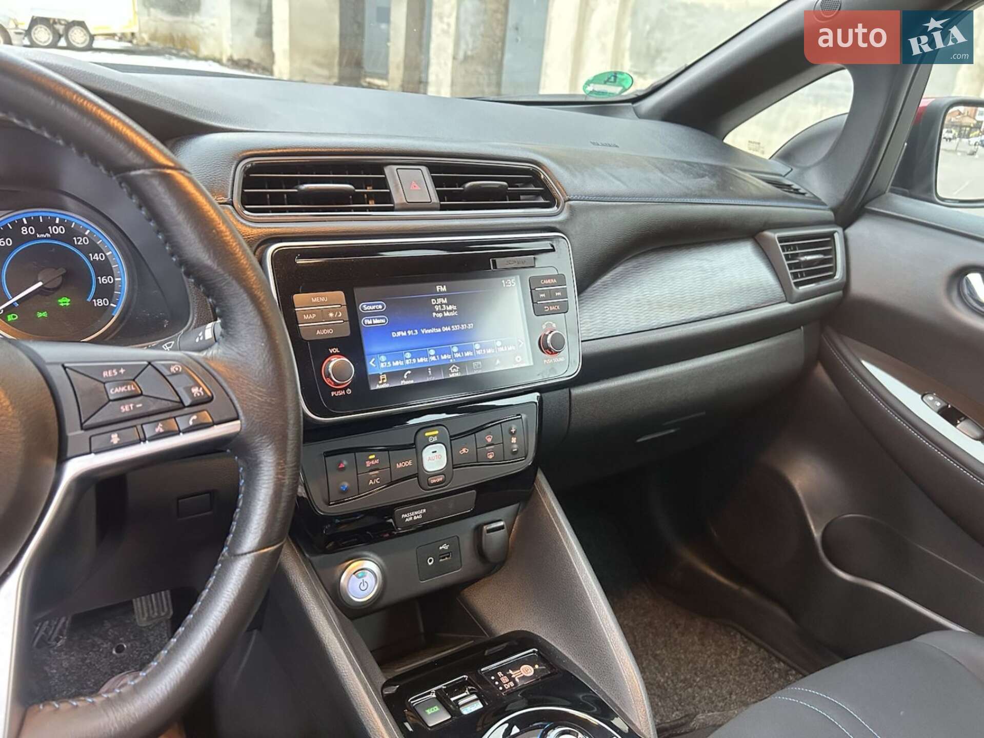 Nissan Leaf 2019 VIN SJNFAAZE1U0057069 фото оголошення 4 з 6