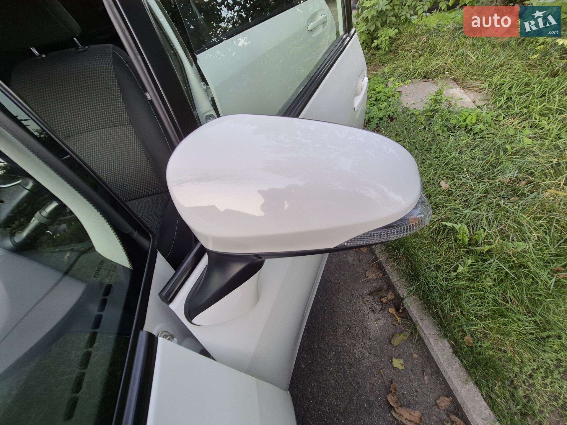 Toyota Verso 2015 VIN NMTDM26R40R032629 фото оголошення 44 з 55