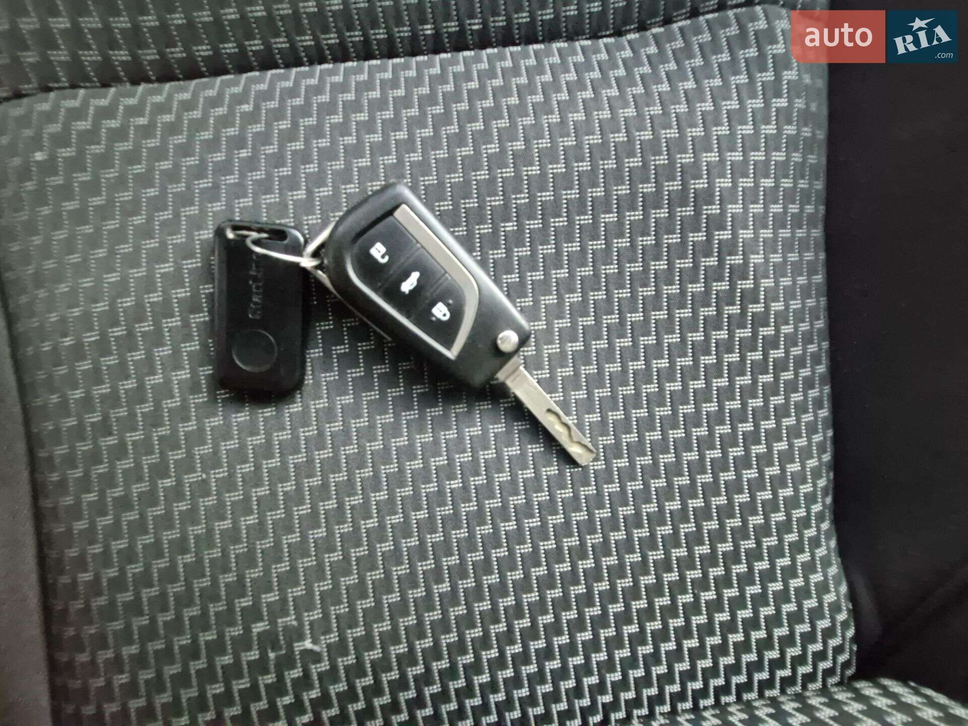 Toyota Verso 2015 VIN NMTDM26R40R032629 фото оголошення 47 з 55