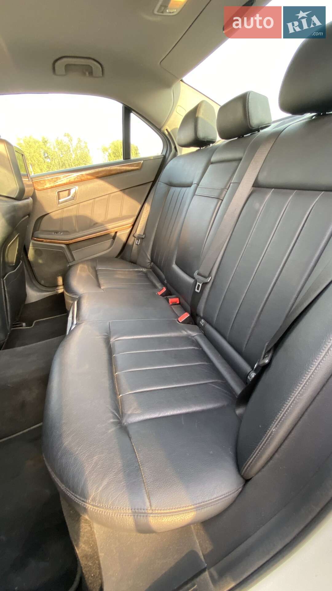 Mercedes-Benz E-Class 2010 VIN WDD2120481A272681 фото оголошення 10 з 17