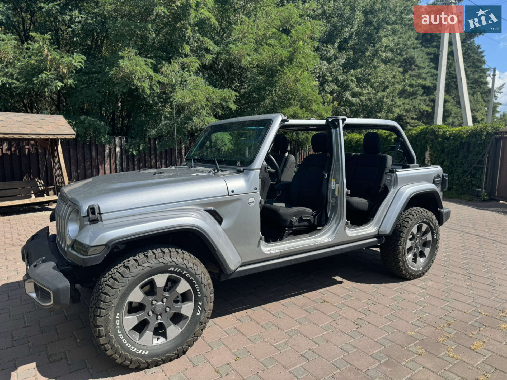 Jeep Wrangler 2019 VIN 1C4HJXEN9KW620066 фото оголошення 4 з 22