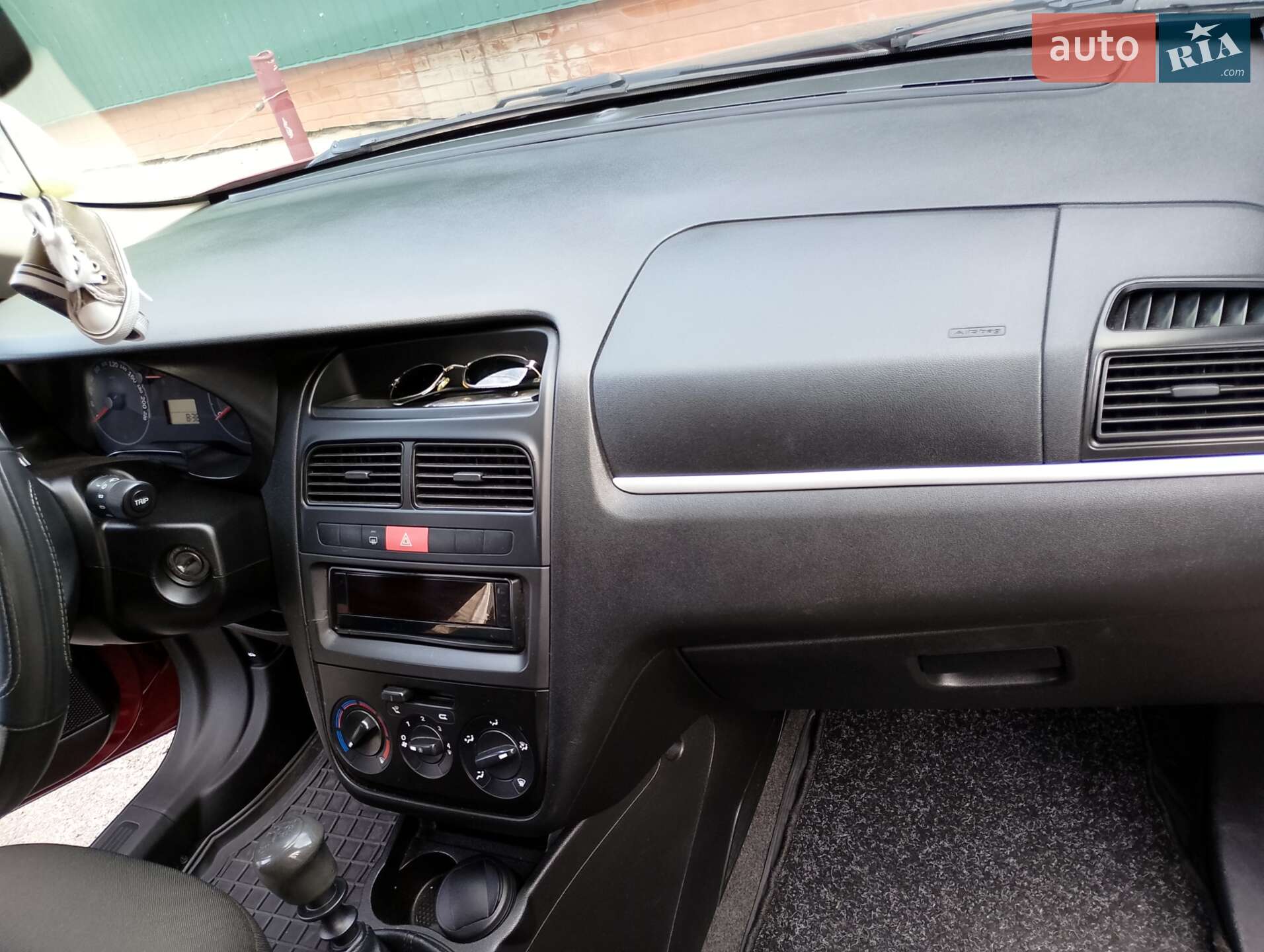 Fiat Linea 2010 VIN ZFA32300003119311 фото оголошення 2 з 43