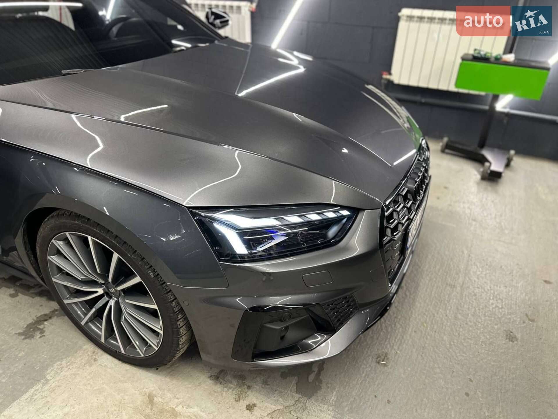 Audi A5 Sportback 2018 VIN WAUZZZF51JA092796 фото оголошення 14 з 17