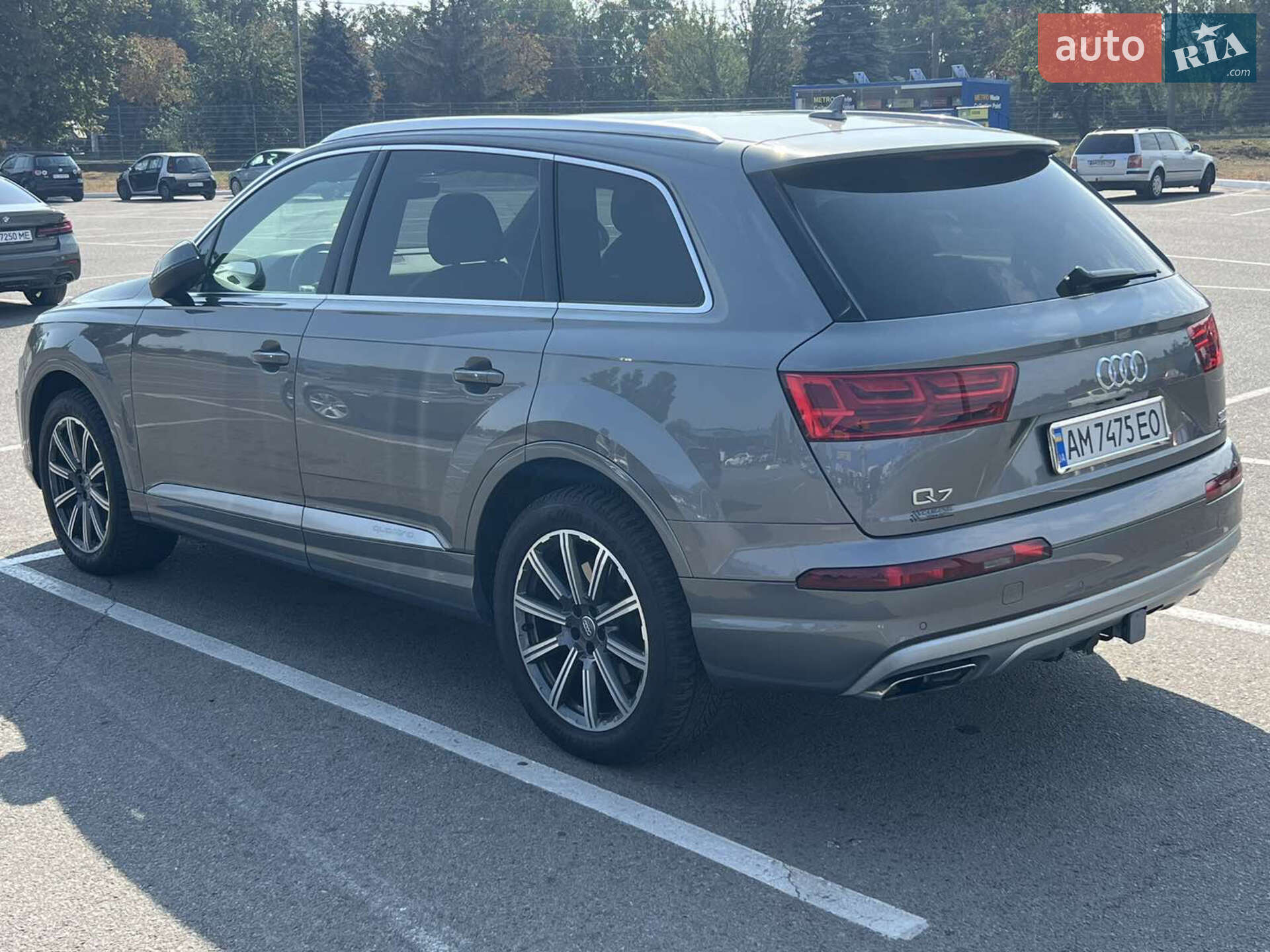 Audi Q7 2016 VIN WA1LAAF77HD028204 фото оголошення 7 з 12