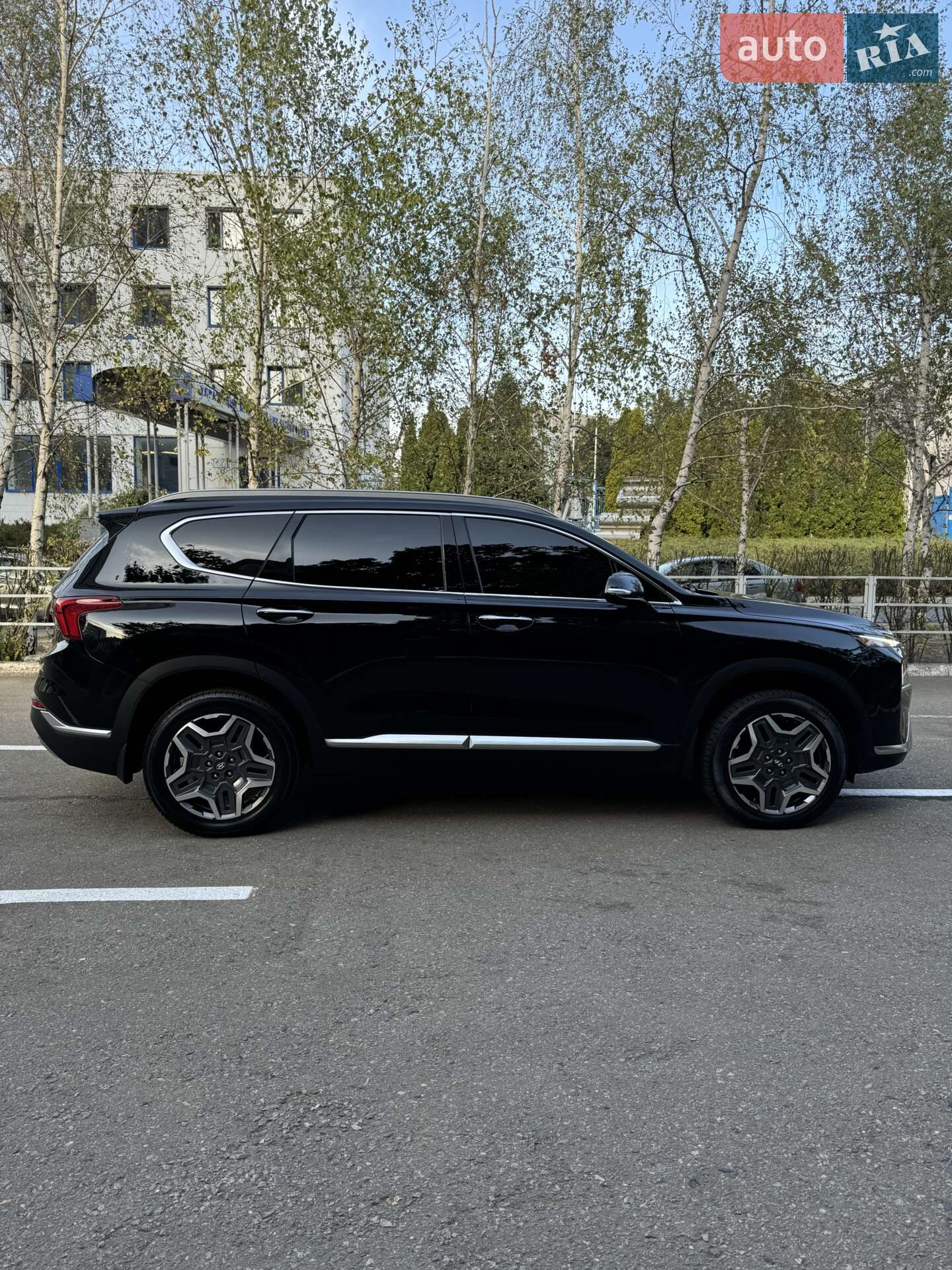 Hyundai Santa FE 2022 VIN KM8S5DA13NU047432 фото оголошення 4 з 33