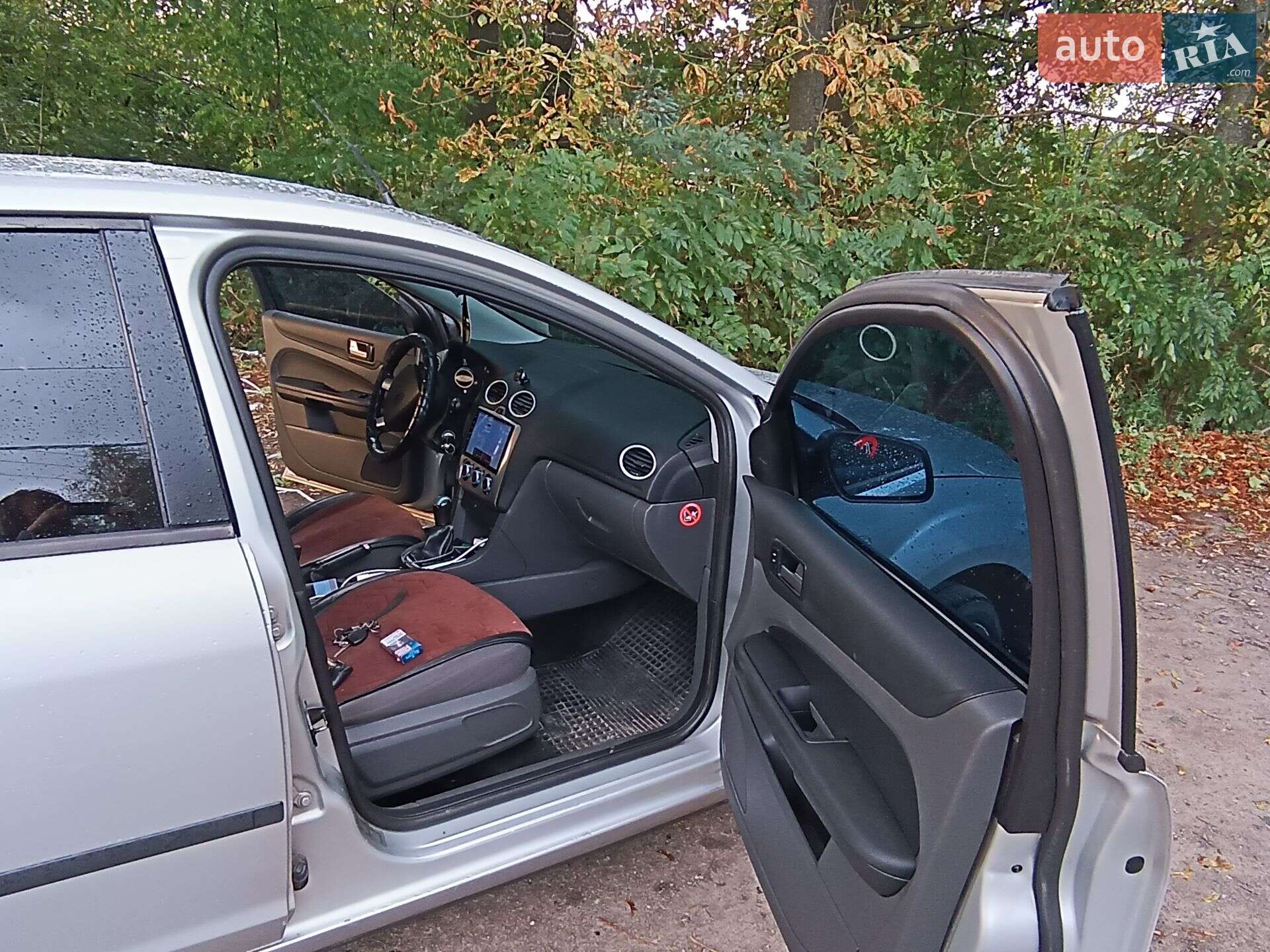 Ford Focus 2006 VIN WF0WXXGCDW6M19101 фото оголошення 2 з 16