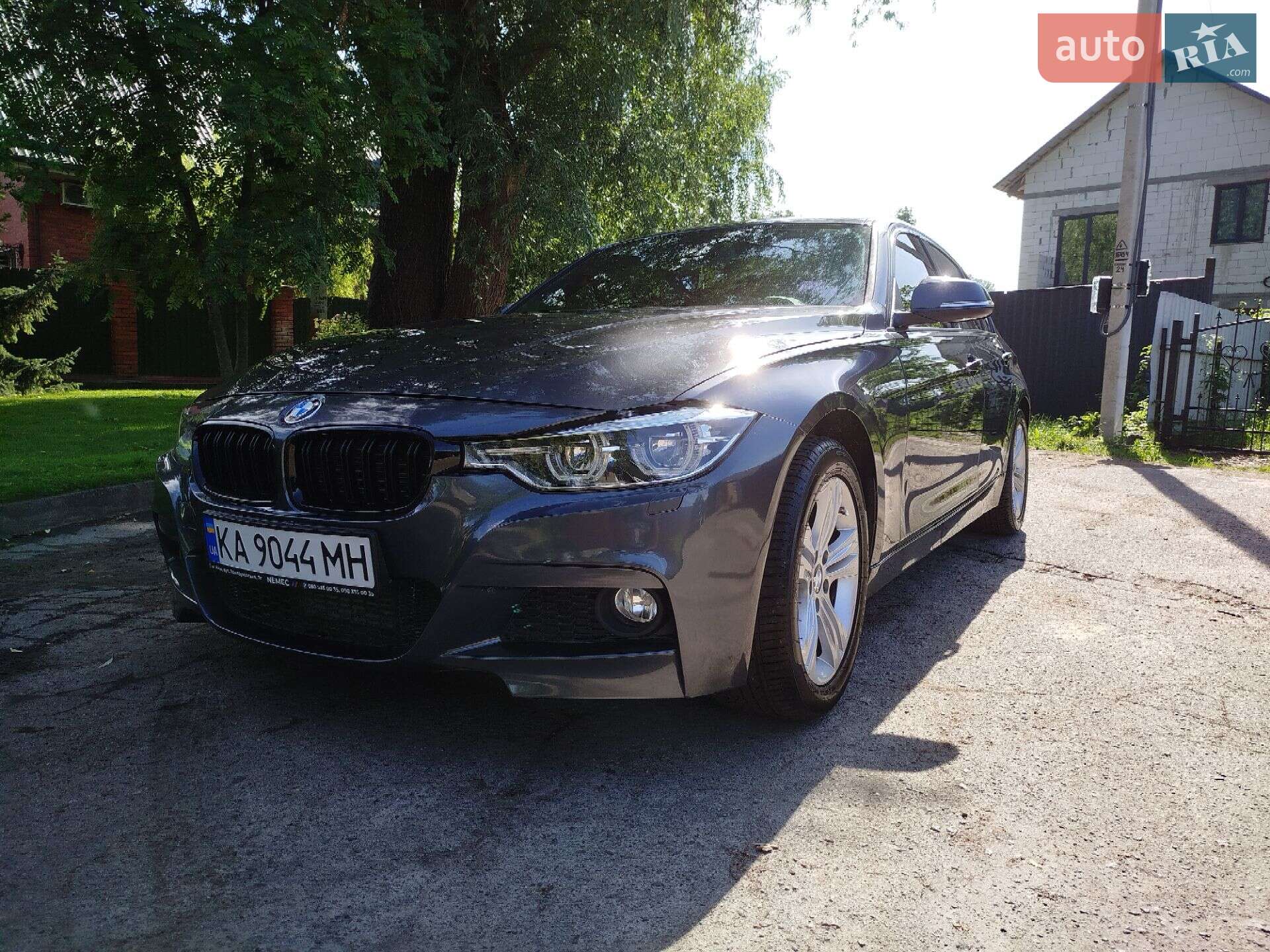 BMW 3 Series 2016 VIN WBA8E3G55GNU05160 фото оголошення 11 з 26