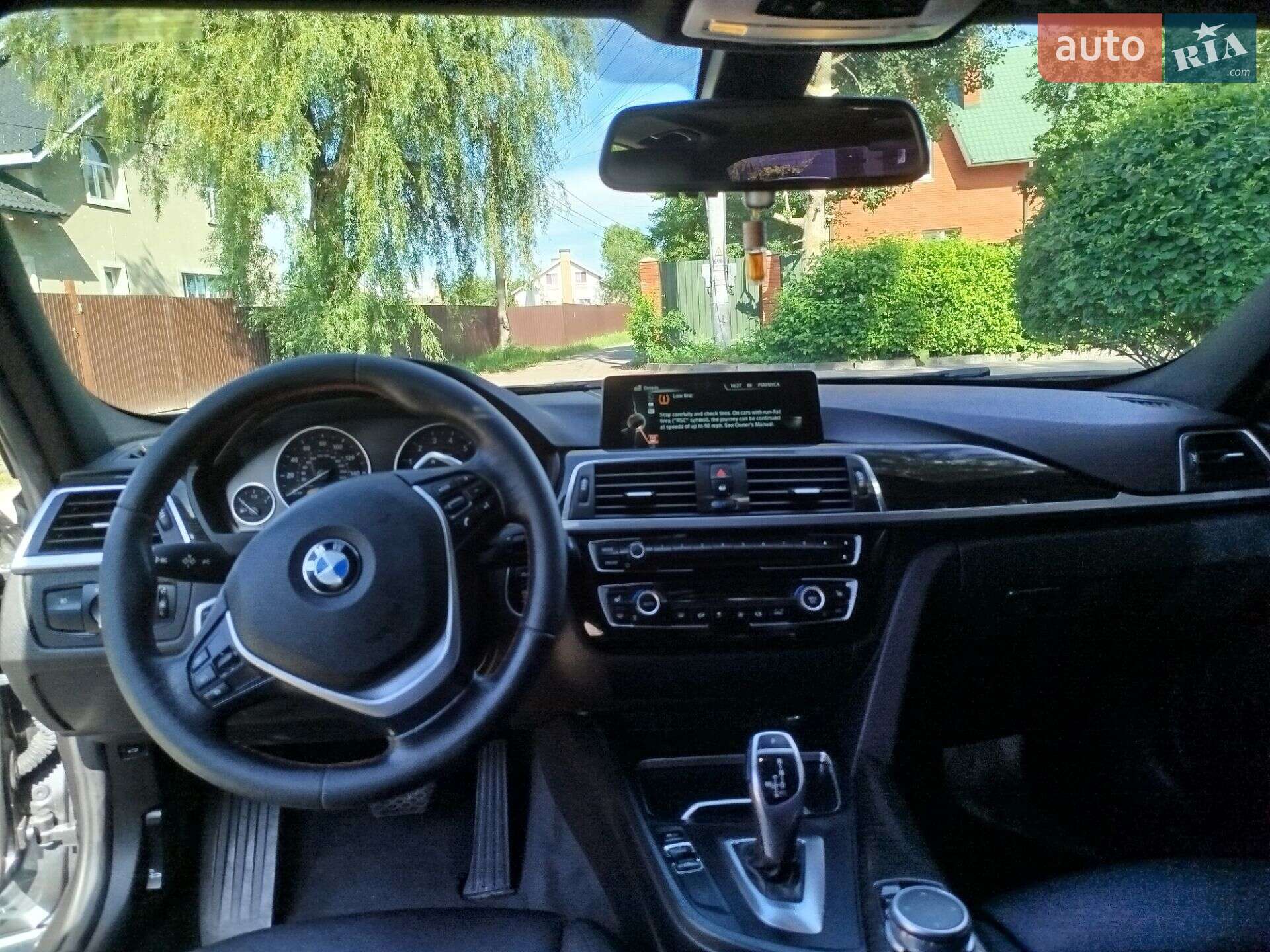 BMW 3 Series 2016 VIN WBA8E3G55GNU05160 фото оголошення 17 з 26