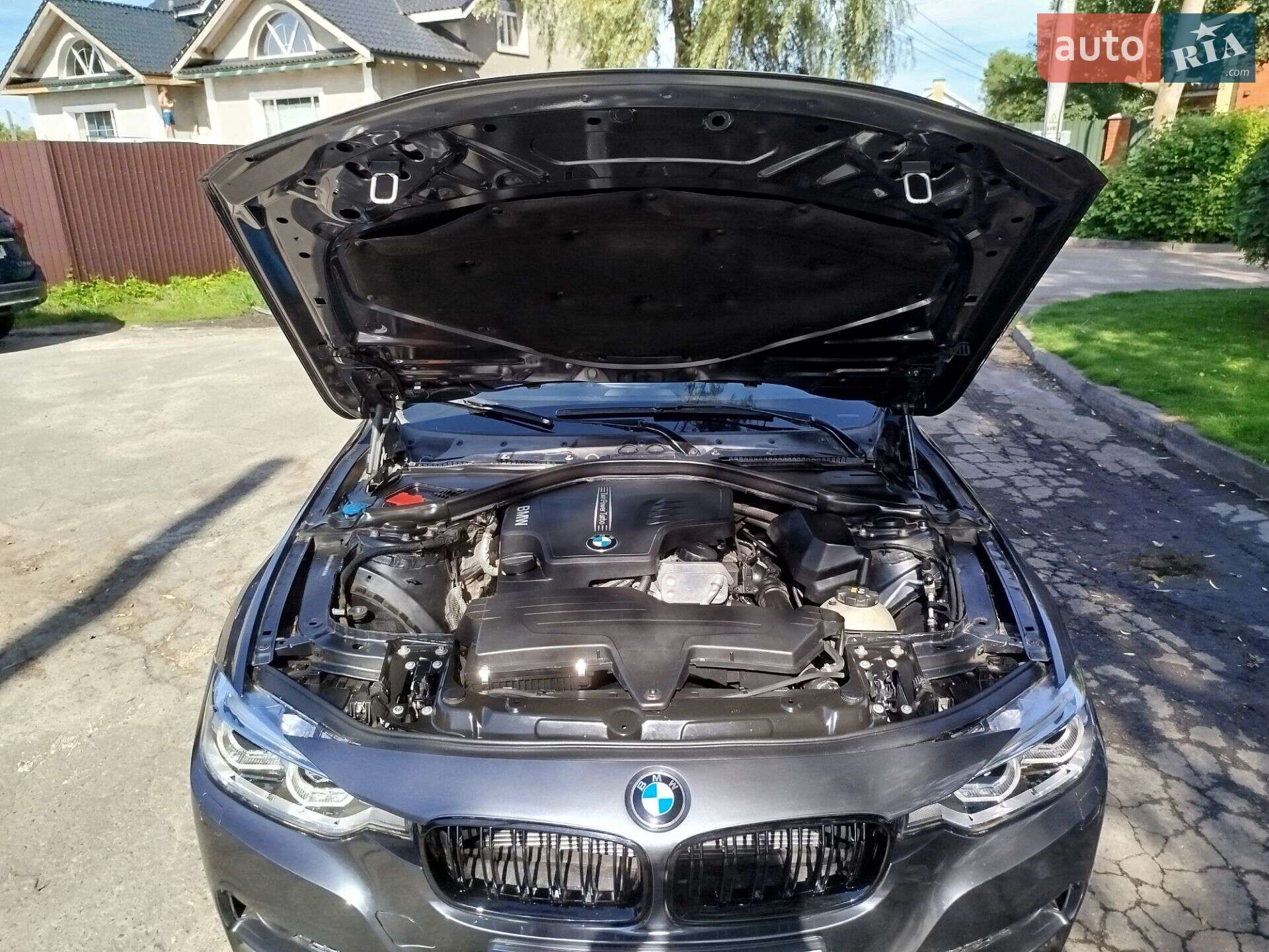 BMW 3 Series 2016 VIN WBA8E3G55GNU05160 фото оголошення 23 з 26
