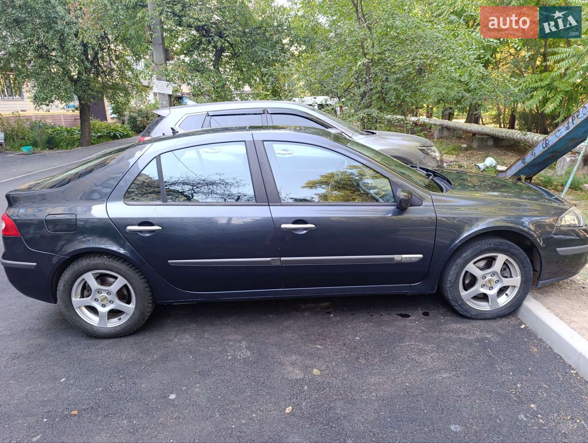 Renault Laguna 2007 VIN VF1BGCPBA38119515 фото оголошення 3 з 18