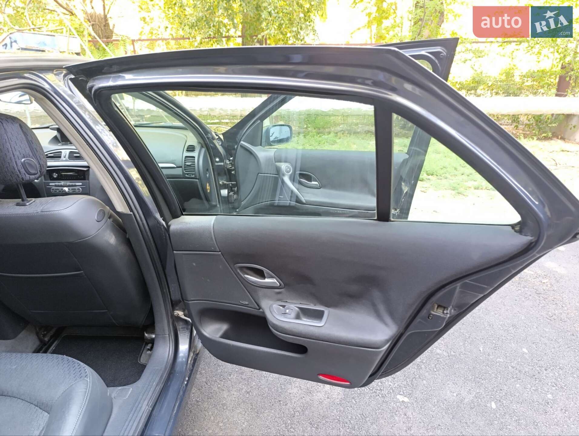 Renault Laguna 2007 VIN VF1BGCPBA38119515 фото оголошення 7 з 18