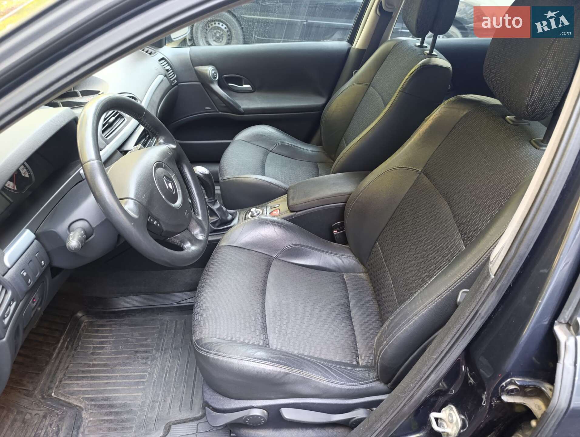 Renault Laguna 2007 VIN VF1BGCPBA38119515 фото оголошення 12 з 18