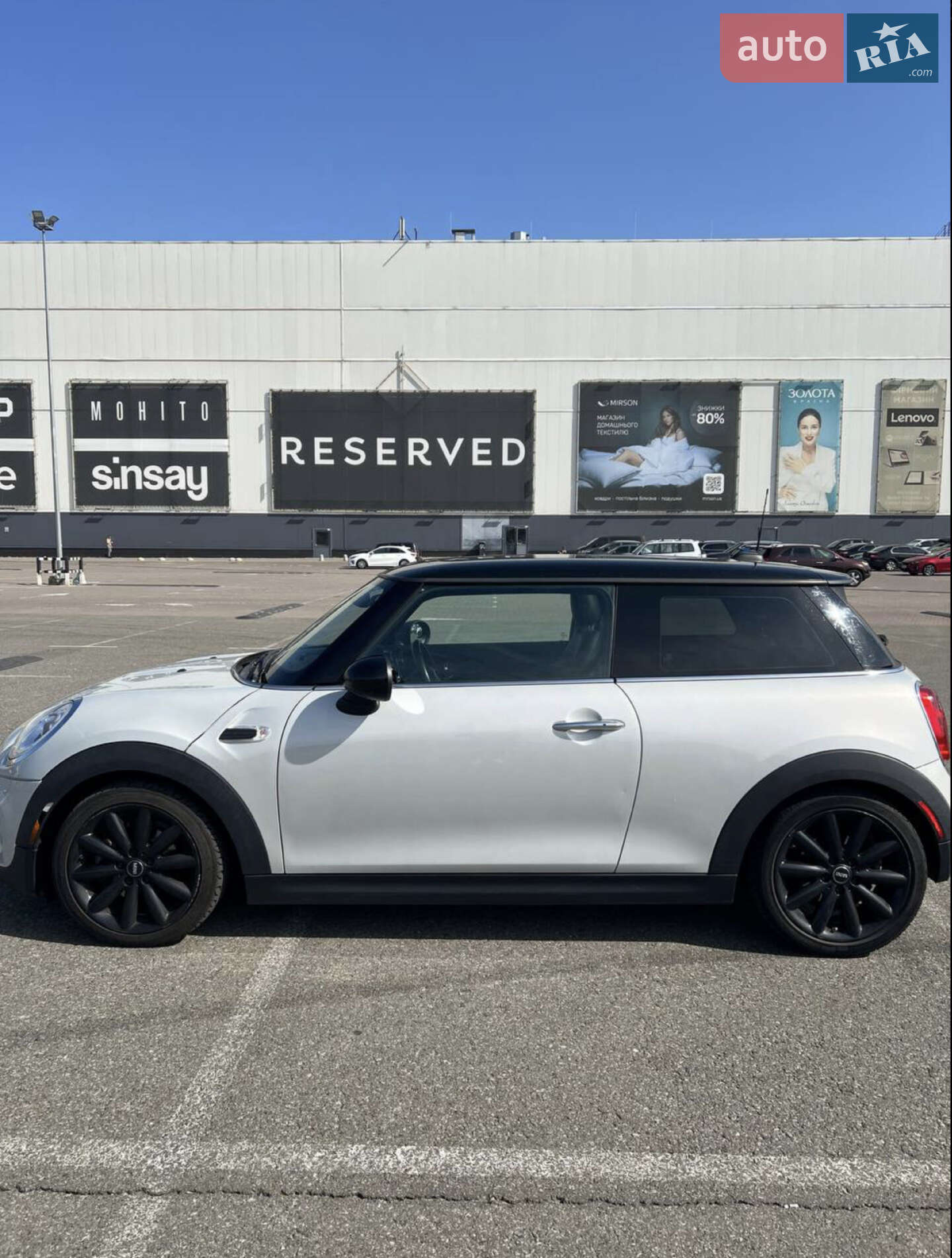 Mini Hatch 2017 VIN WMWXP5C56J2G63741 фото оголошення 4 з 11