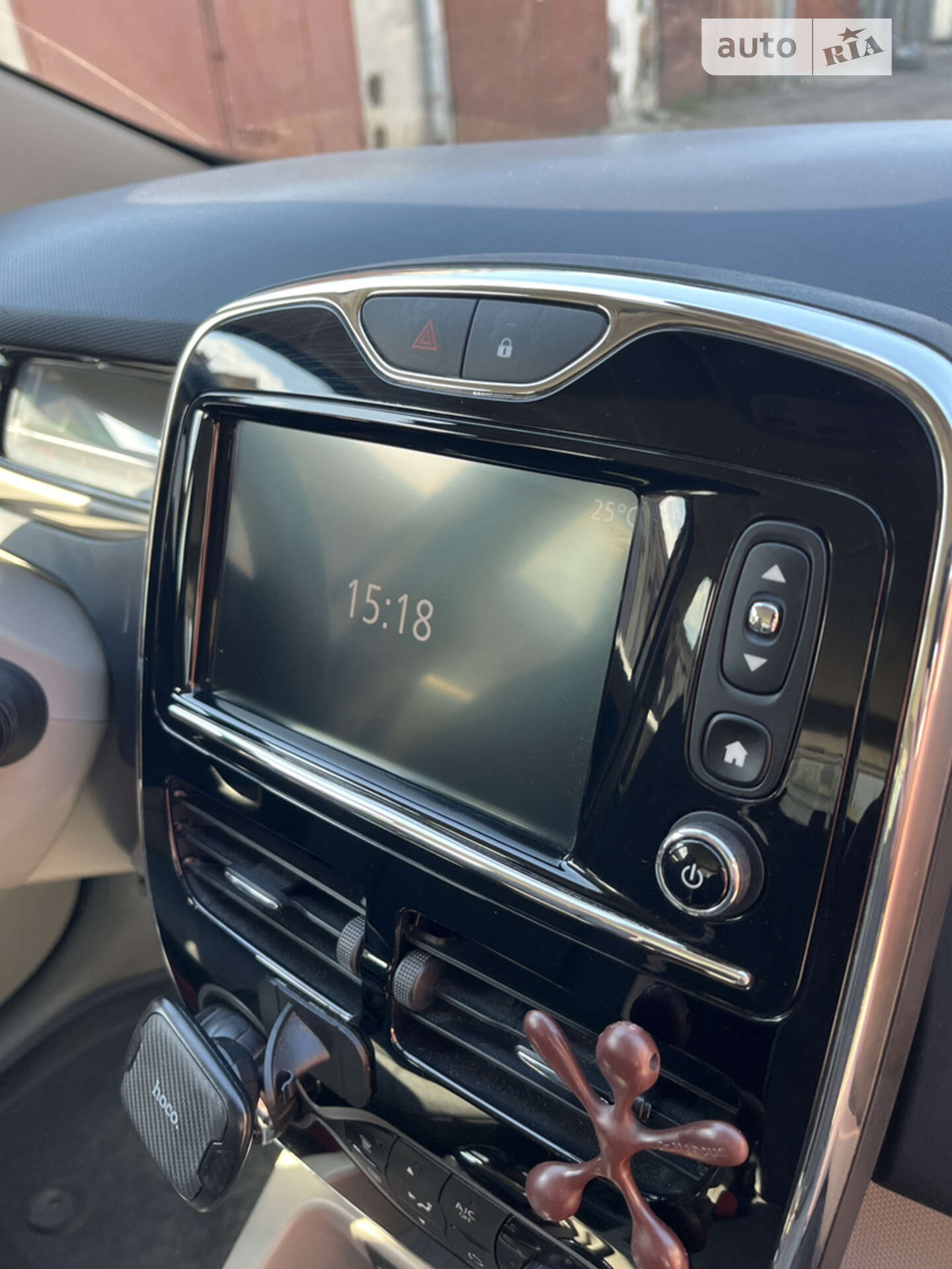 Renault Zoe 2016 VIN VF1AGVYB155598547 фото оголошення 11 з 20