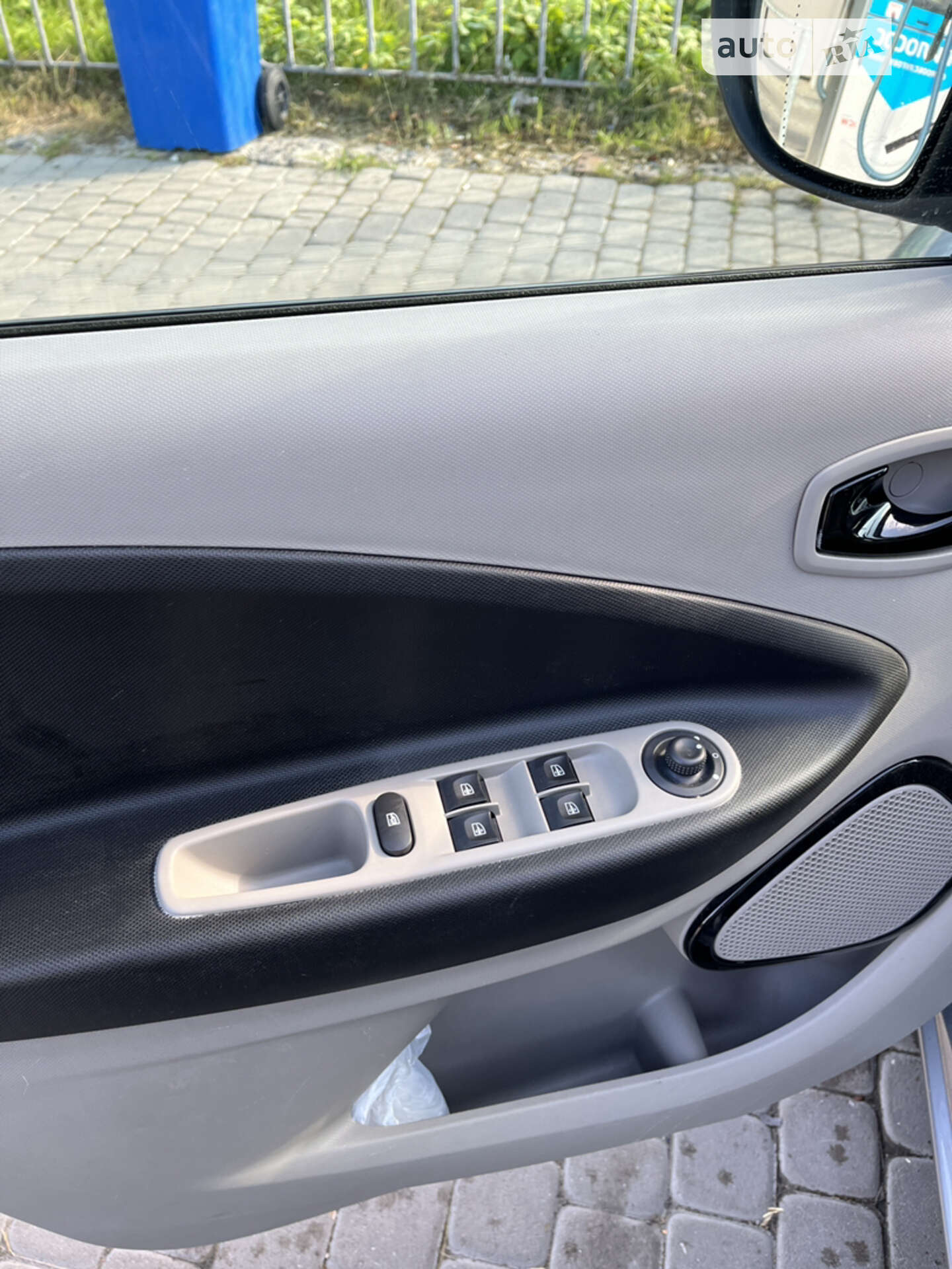 Renault Zoe 2016 VIN VF1AGVYB155598547 фото оголошення 18 з 20