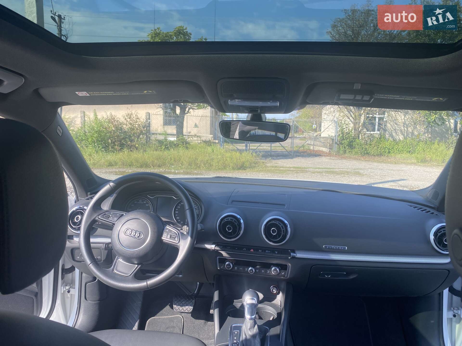 Audi A3 2015 VIN WAUTPBFF0GA070535 фото оголошення 13 з 16
