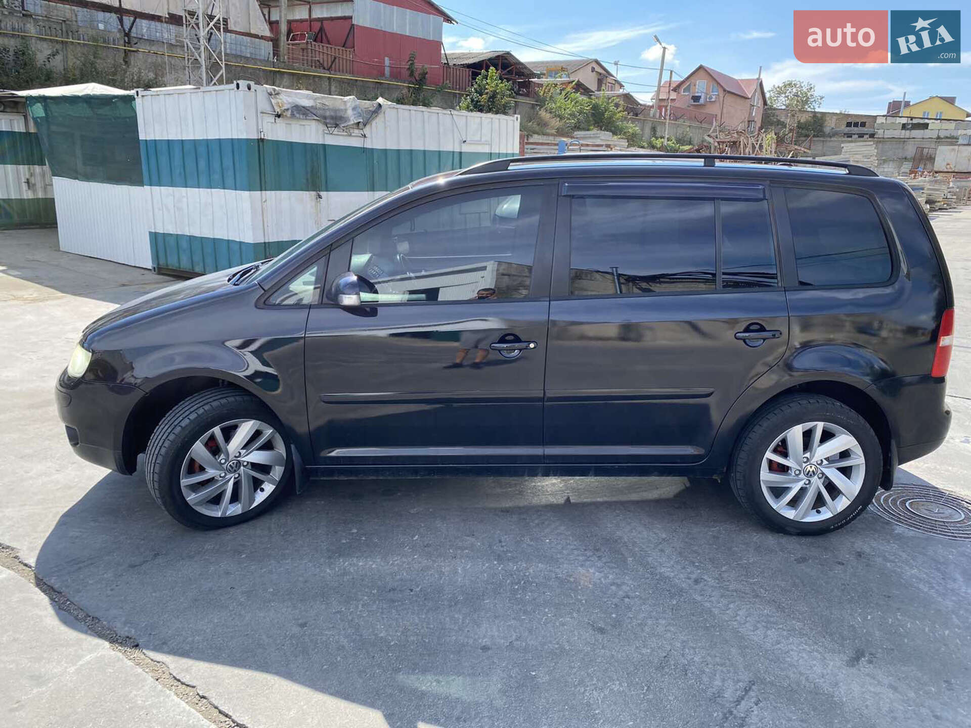 Volkswagen Touran 2003 VIN WVGZZZ1TZ4W032060 фото оголошення 8 з 13