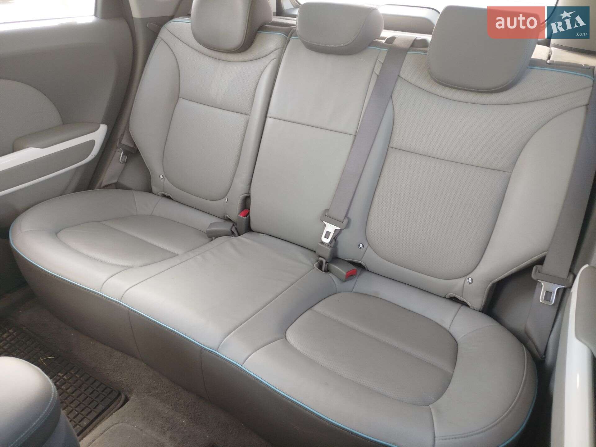 Kia Soul 2015 VIN KNAJX81EFG7010798 фото оголошення 2 з 22