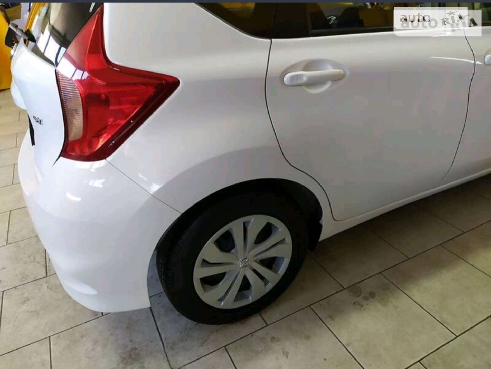 Nissan Versa Note 2017 VIN 3N1CE2CP1HL377599 фото оголошення 9 з 15