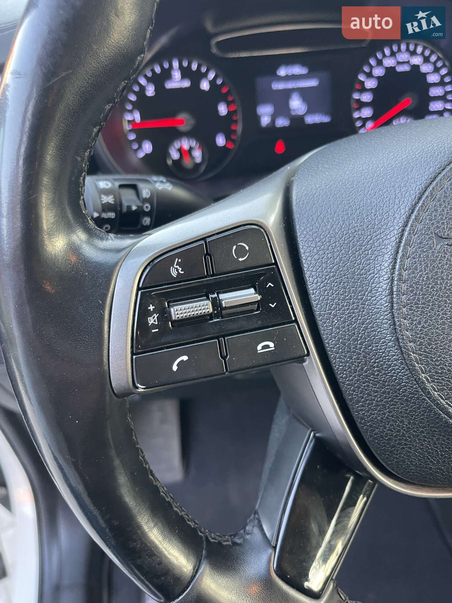 Kia Sorento 2018 VIN KNAPH81BDK5507612 фото оголошення 7 з 26