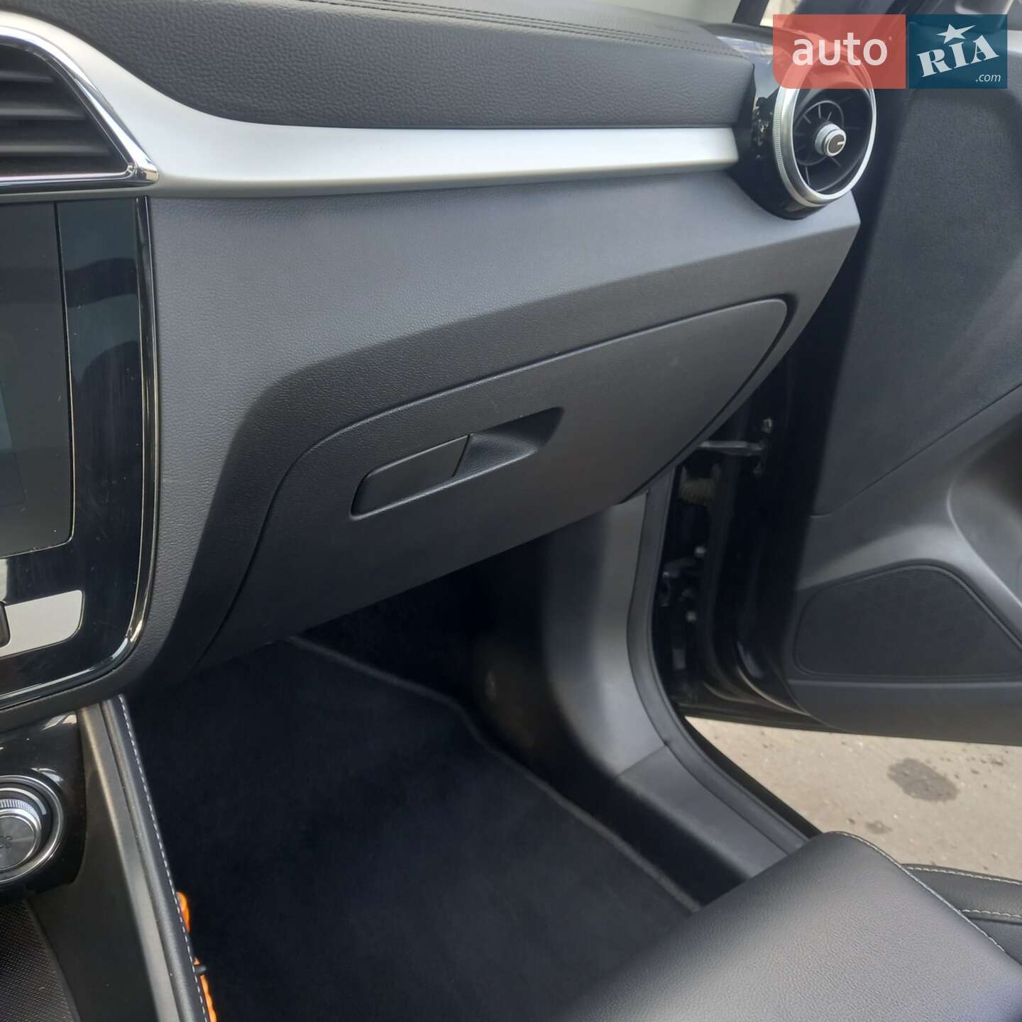 MG ZS 2020 VIN LSJW74098LZ037436 фото оголошення 5 з 22