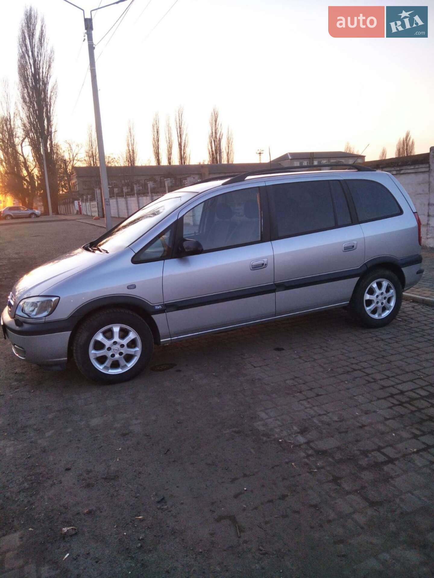 Opel Zafira 2004 VIN W0L0TGF7542184008 фото оголошення 18 з 21