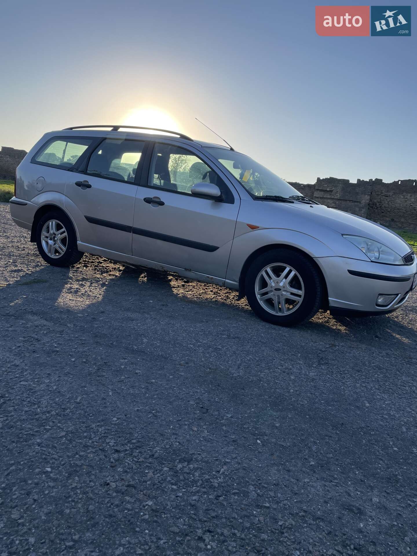Ford Focus 2003 VIN WF0NXXGCDN3D54341 фото оголошення 3 з 13