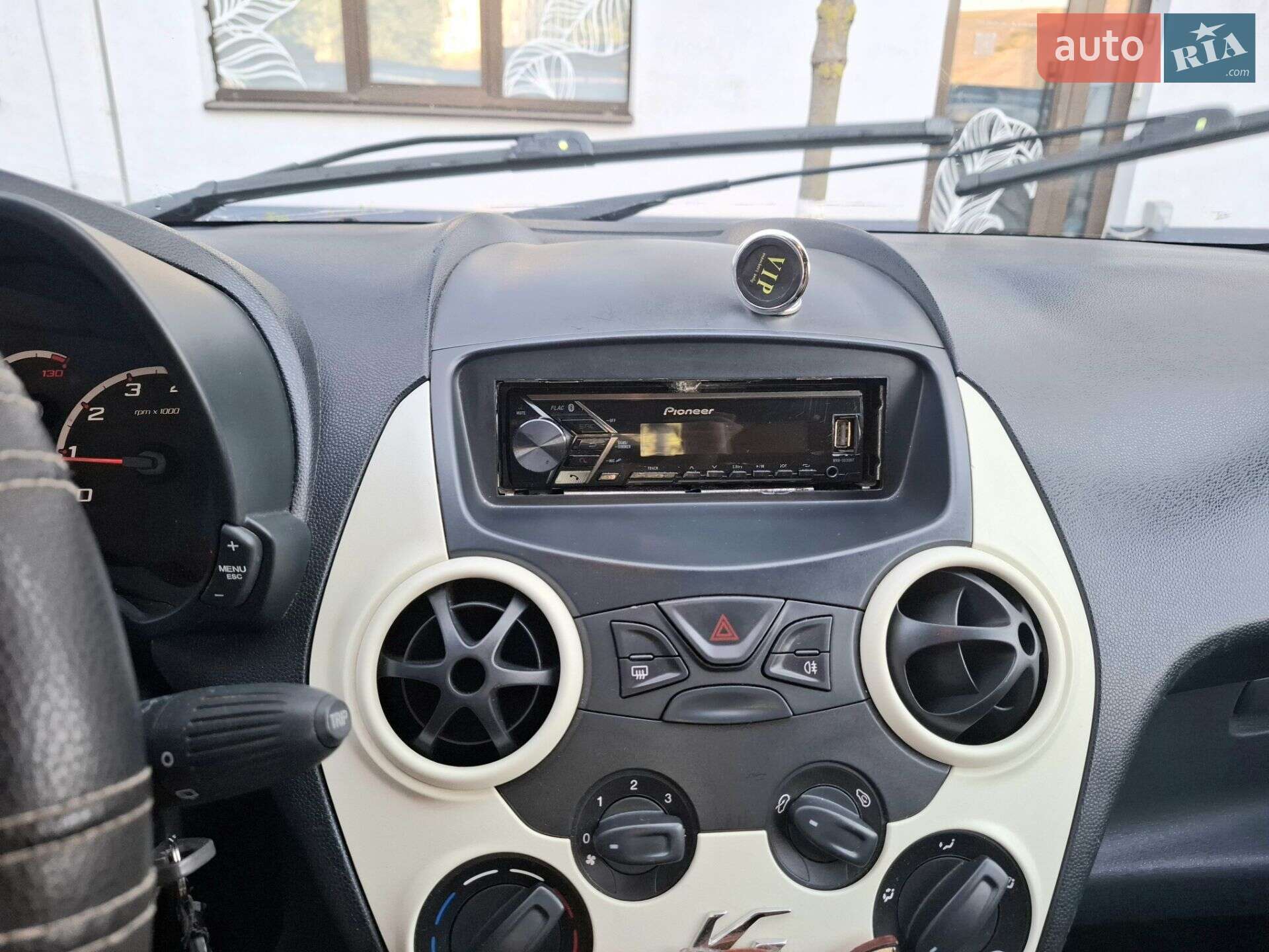 Ford KA 2009 VIN WF0UXXLTRU9K18491 фото оголошення 10 з 19