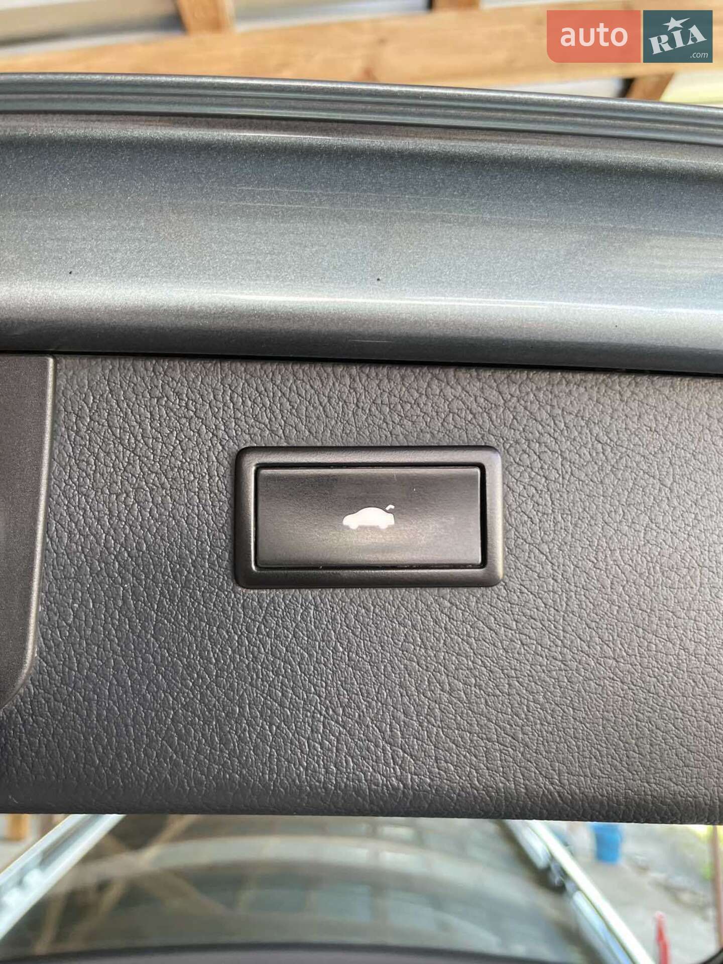 Audi A6 Allroad 2011 VIN WAUZZZ4FXBN077123 фото оголошення 142 з 173