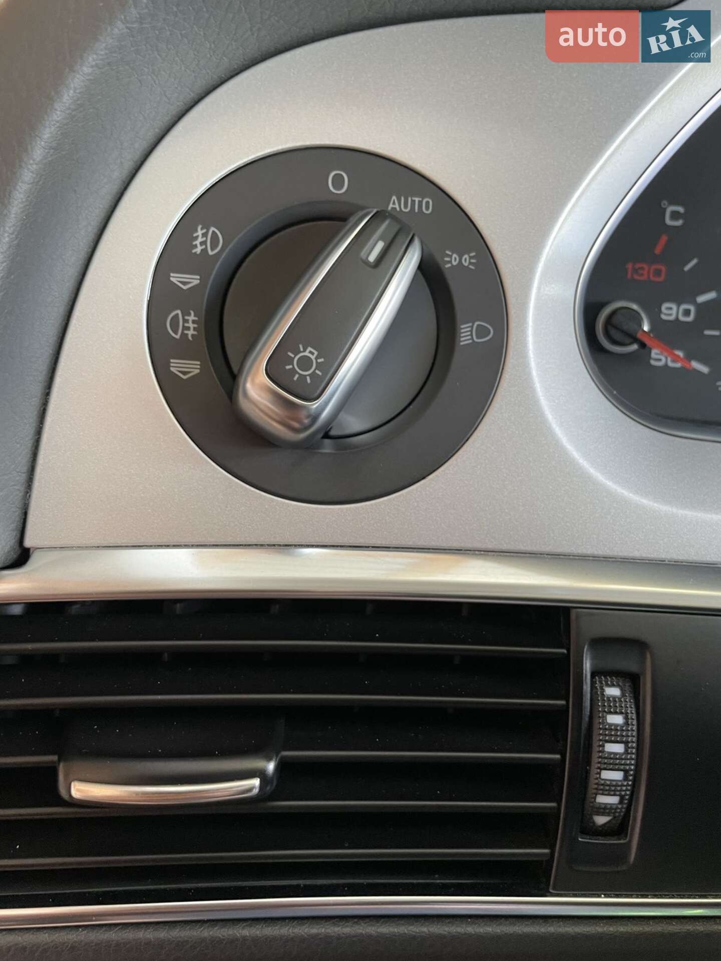 Audi A6 Allroad 2011 VIN WAUZZZ4FXBN077123 фото оголошення 148 з 173
