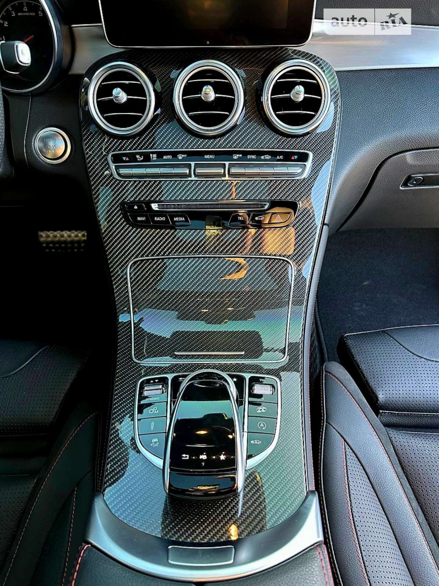 Mercedes-Benz GLC-Class 2018 VIN WDC0G6EB0KF513686 фото оголошення 17 з 23