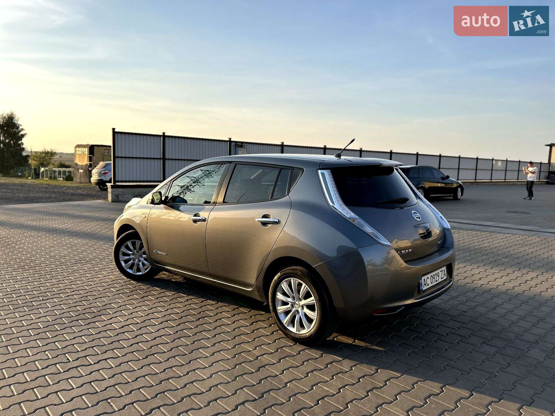 Nissan Leaf 2014 VIN SJNFAAZE0U6010186 фото оголошення 3 з 53