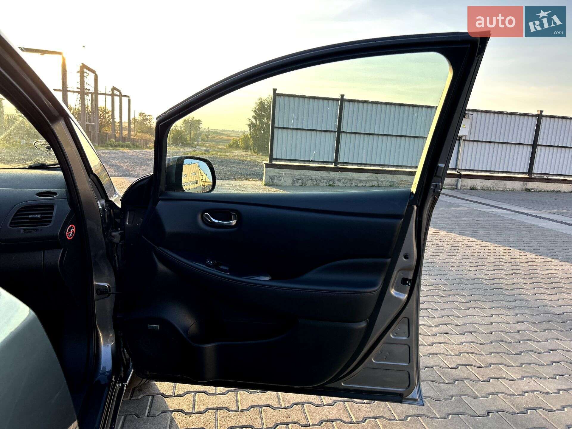 Nissan Leaf 2014 VIN SJNFAAZE0U6010186 фото оголошення 26 з 53