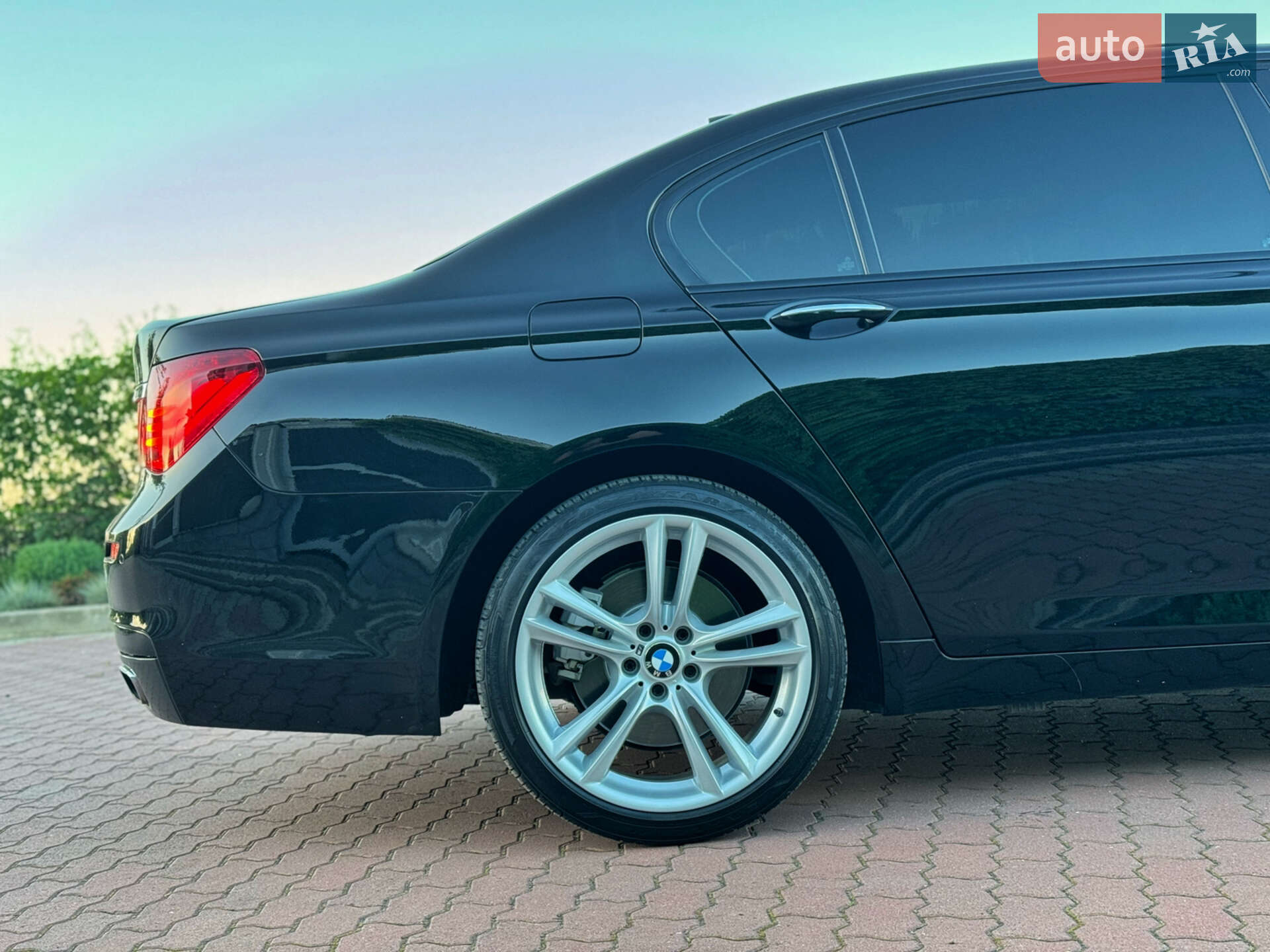 BMW 7 Series 2013 VIN WBAYE4C54ED138110 фото оголошення 21 з 71