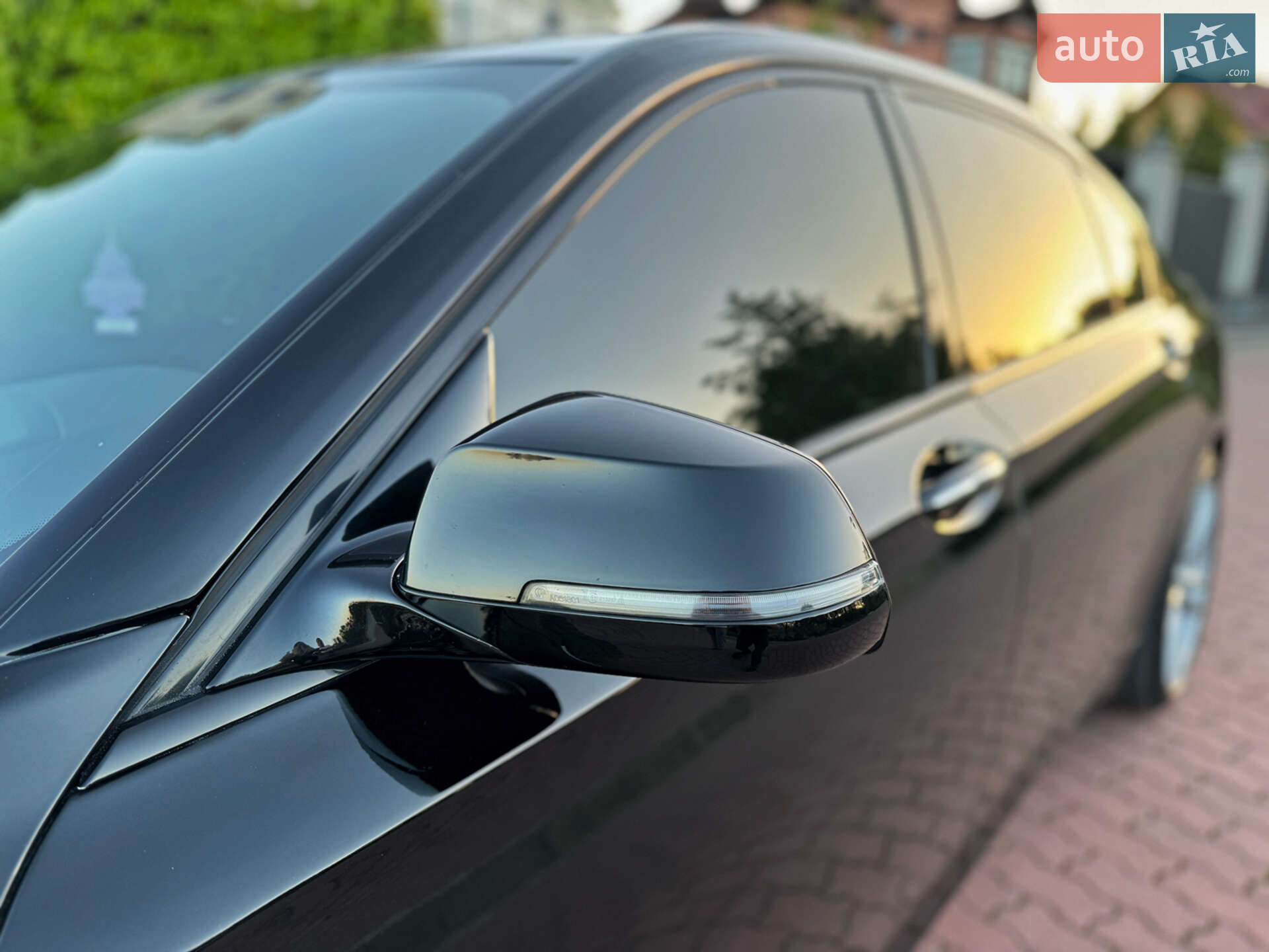 BMW 7 Series 2013 VIN WBAYE4C54ED138110 фото оголошення 30 з 71