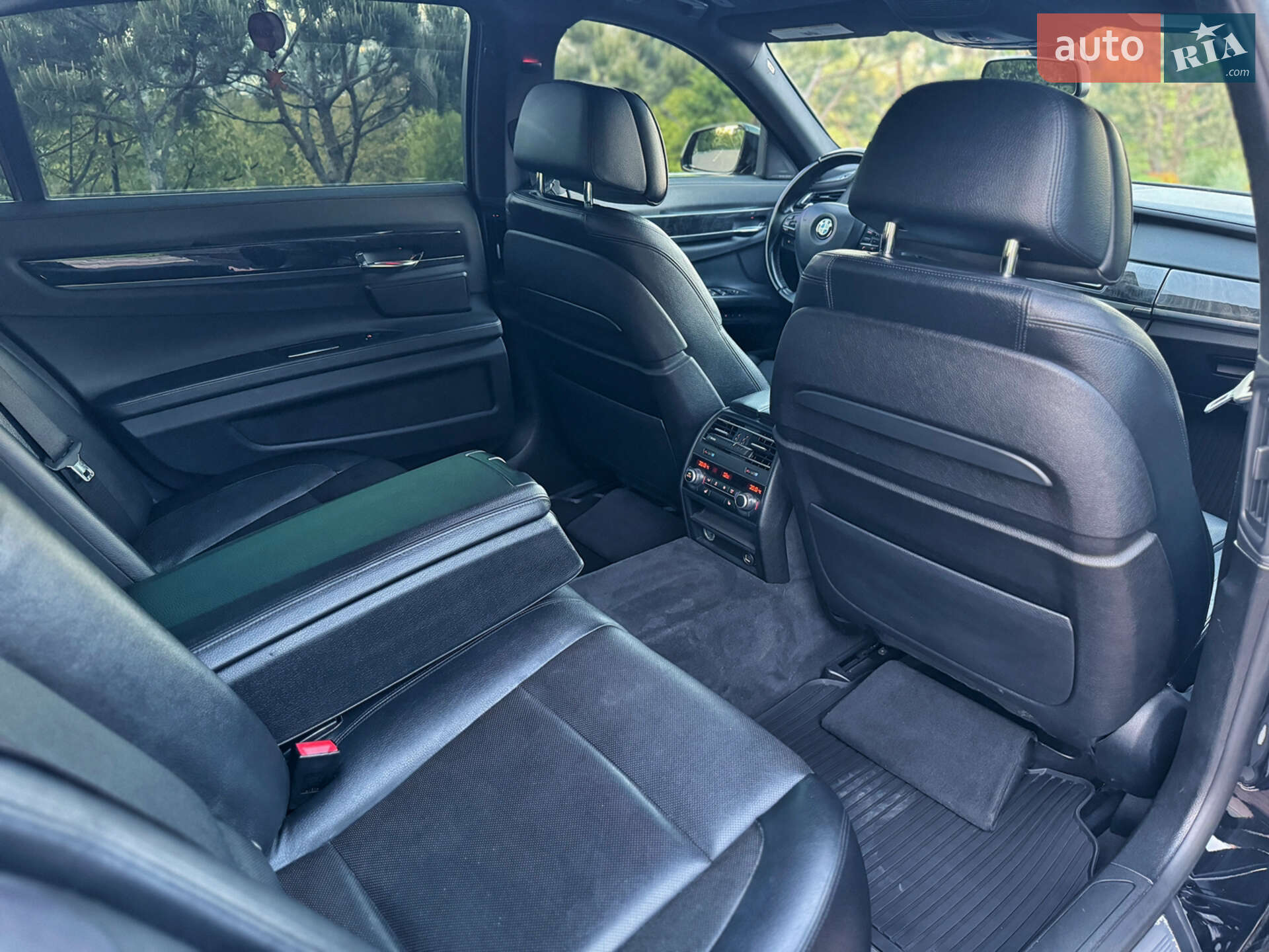 BMW 7 Series 2013 VIN WBAYE4C54ED138110 фото оголошення 43 з 71