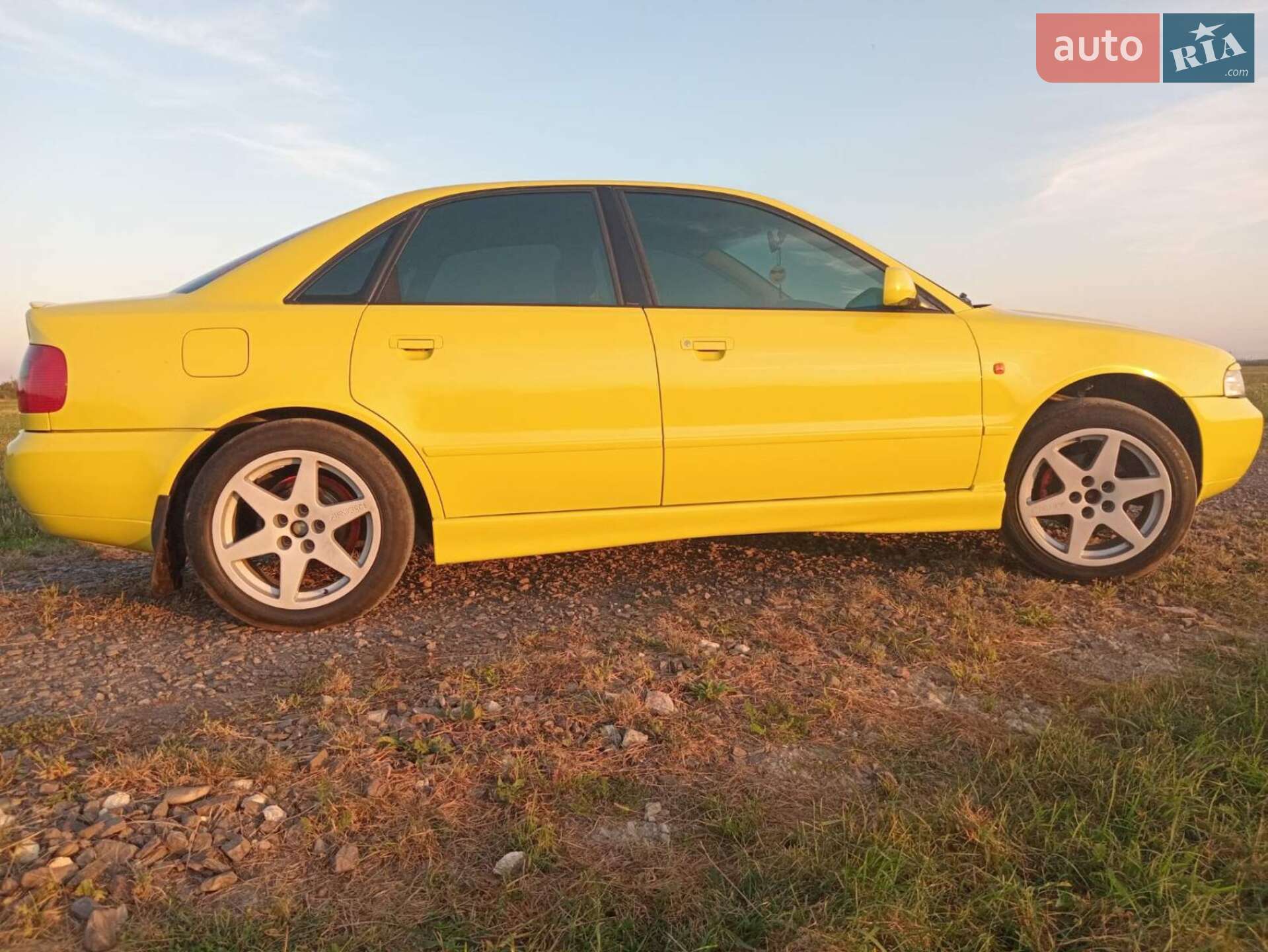 Audi A4 1997 VIN WAUZZZ8DZWA079265 фото оголошення 14 з 46