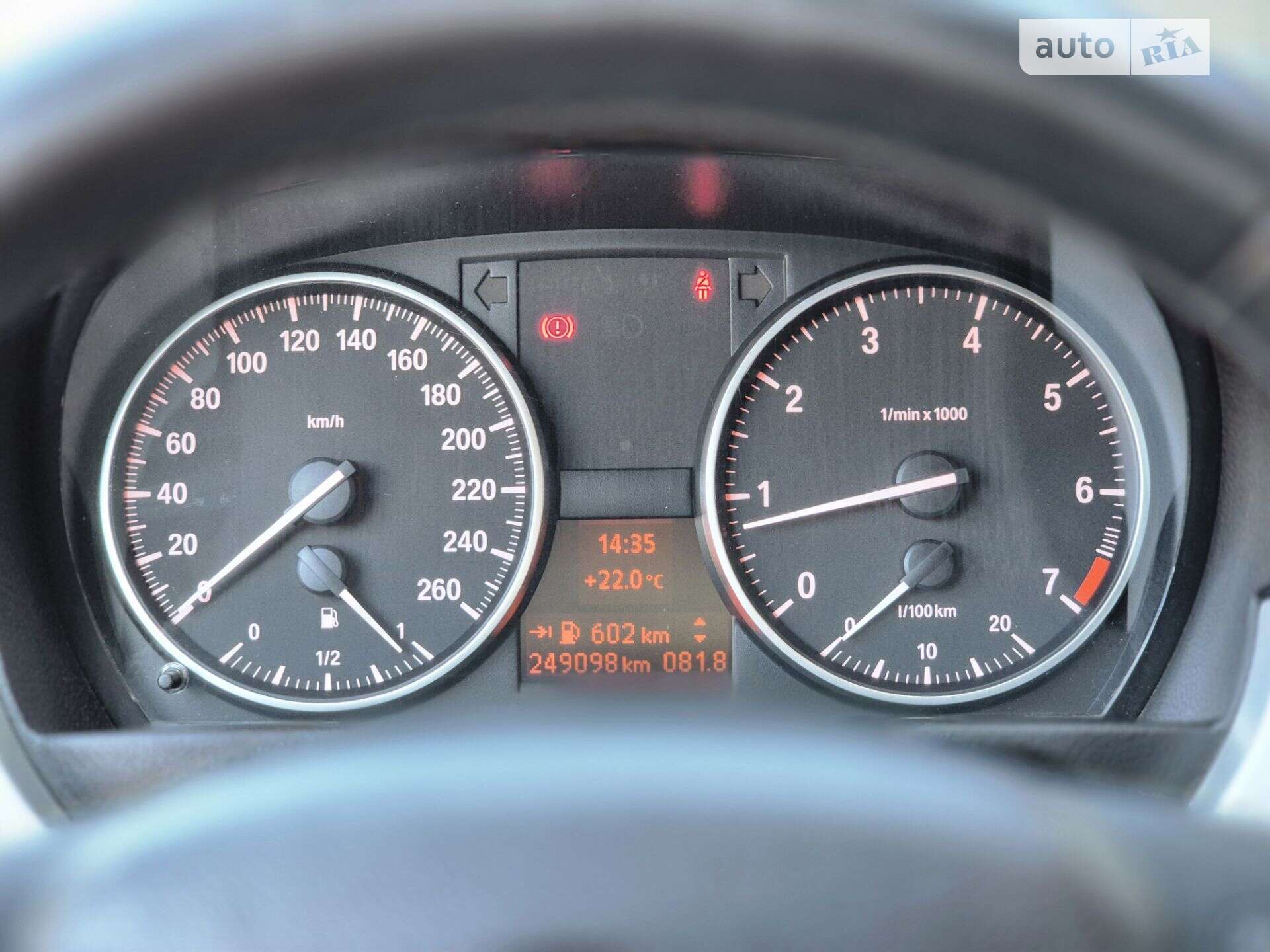 BMW 3 Series 2009 VIN WBAUS31070A528198 фото оголошення 14 з 19