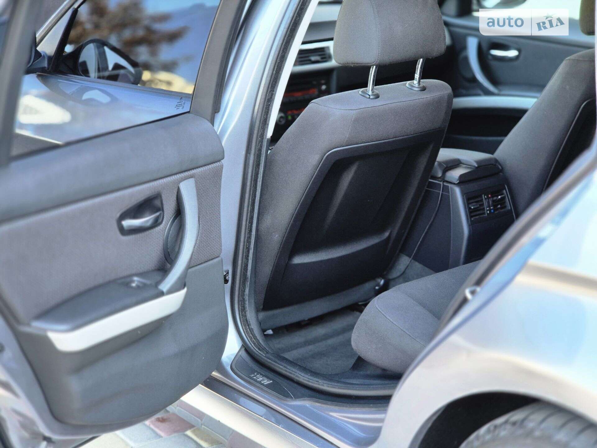 BMW 3 Series 2009 VIN WBAUS31070A528198 фото оголошення 16 з 19