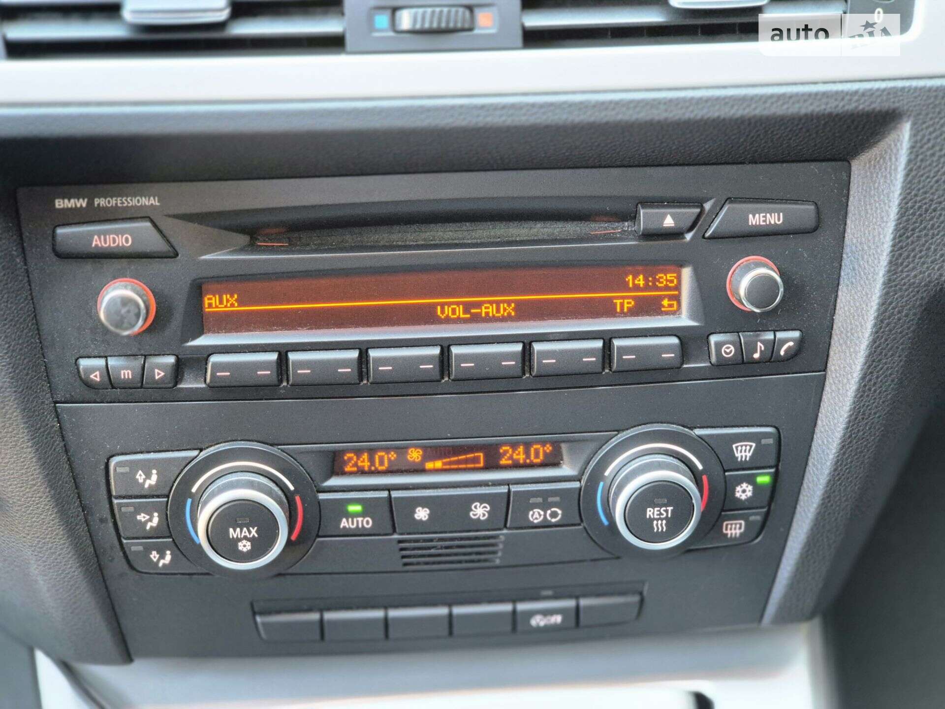 BMW 3 Series 2009 VIN WBAUS31070A528198 фото оголошення 15 з 19