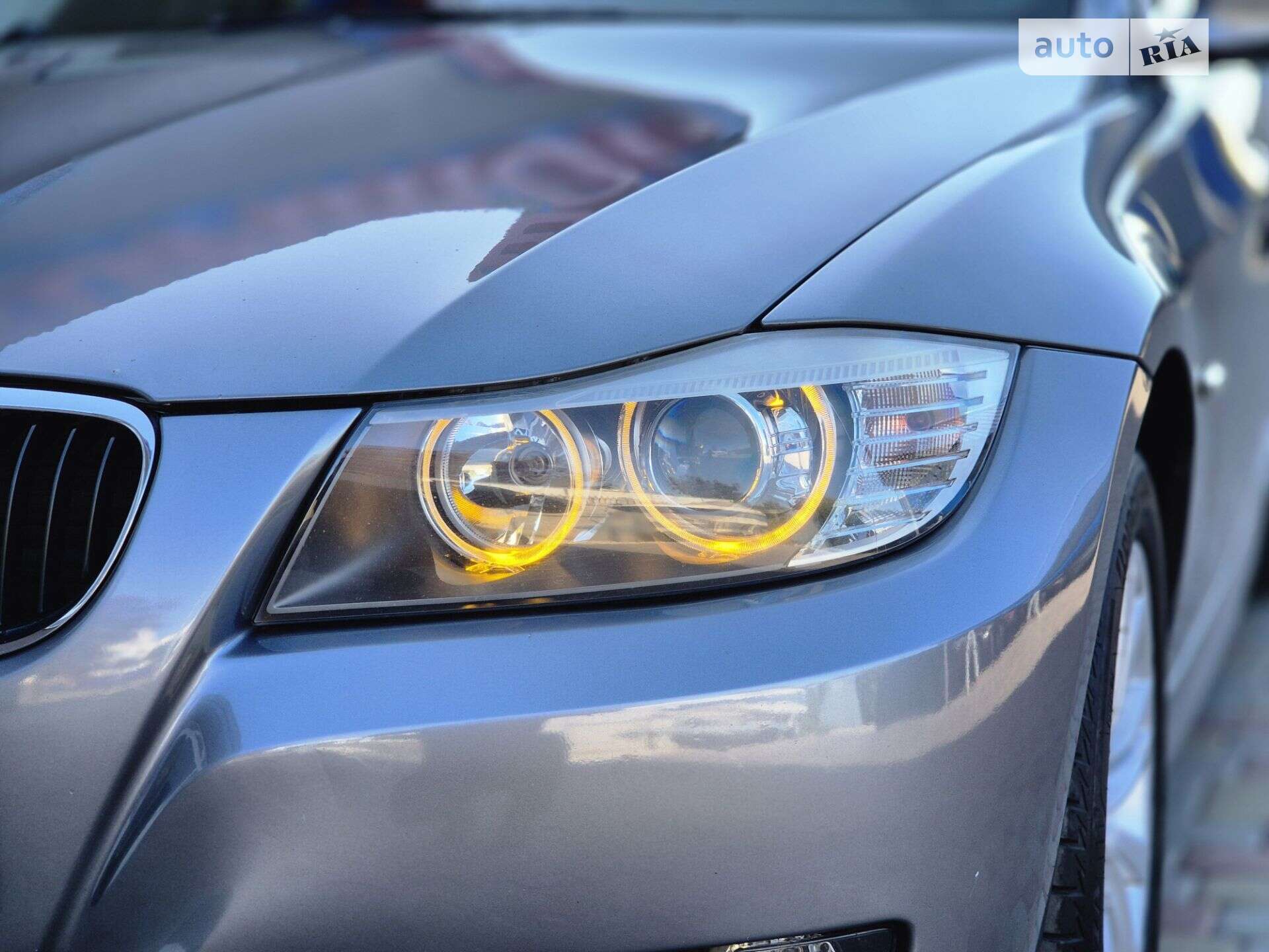 BMW 3 Series 2009 VIN WBAUS31070A528198 фото оголошення 18 з 19