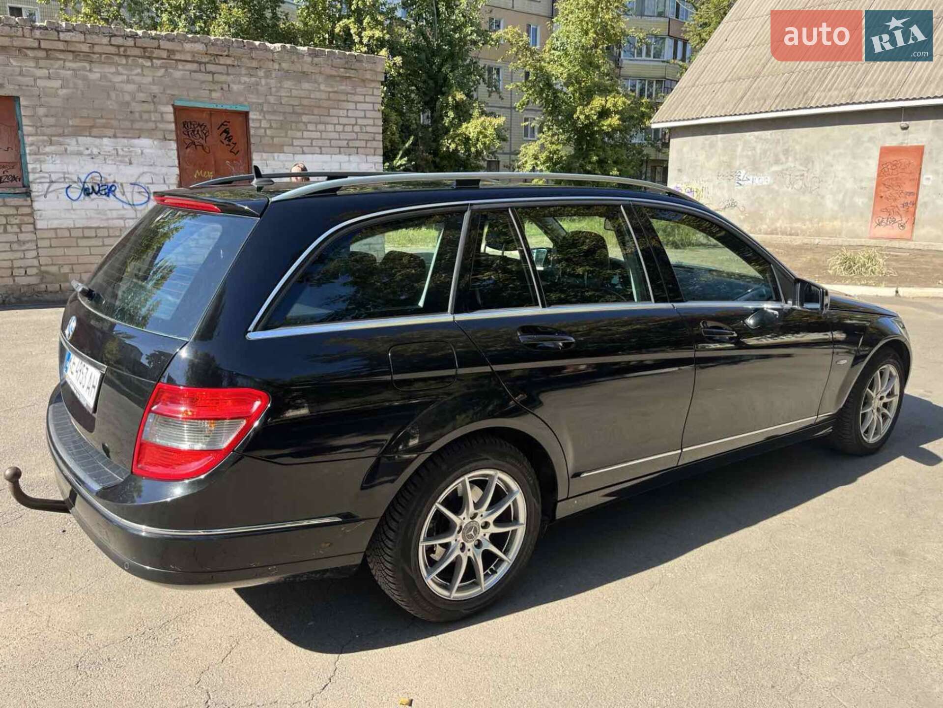 Mercedes-Benz C-Class 2010 VIN WDD2042491F468155 фото оголошення 4 з 7