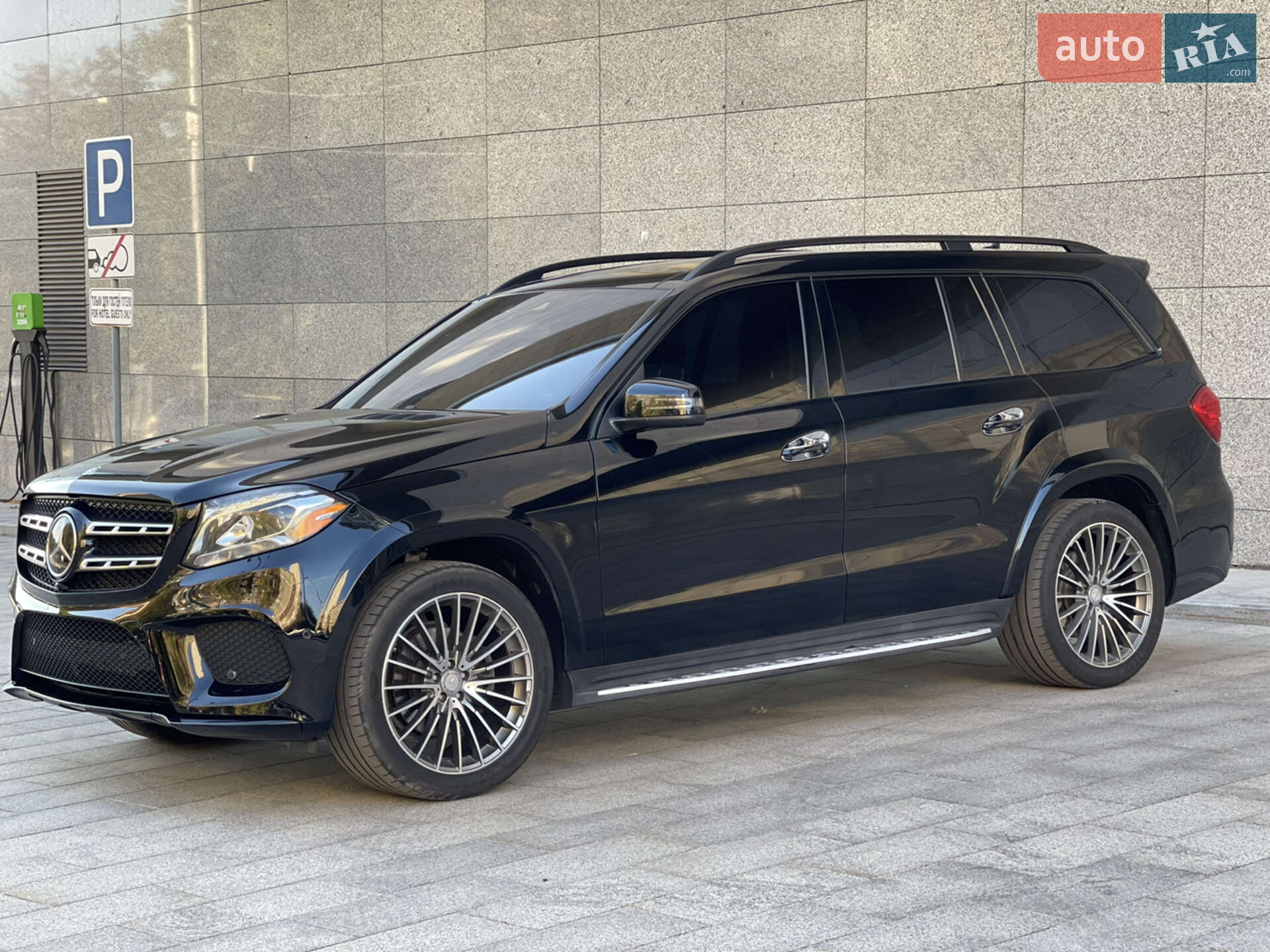 Mercedes-Benz GLS-Class 2016 VIN 4JGDF6EE8HA755809 фото оголошення 6 з 23