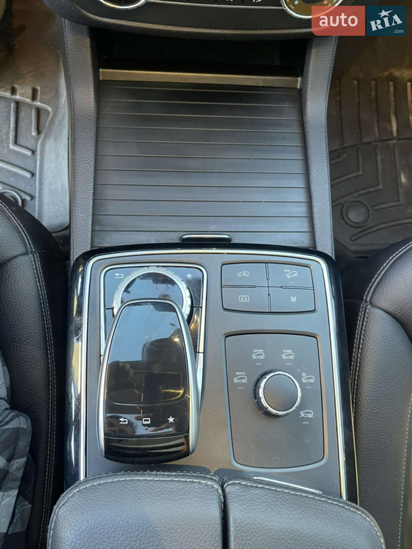 Mercedes-Benz GLS-Class 2016 VIN 4JGDF6EE8HA755809 фото оголошення 13 з 23