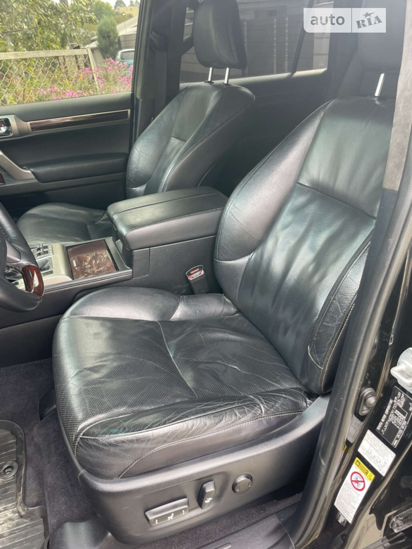 Lexus GX 2014 VIN JTJJM7FX405091733 фото оголошення 16 з 29